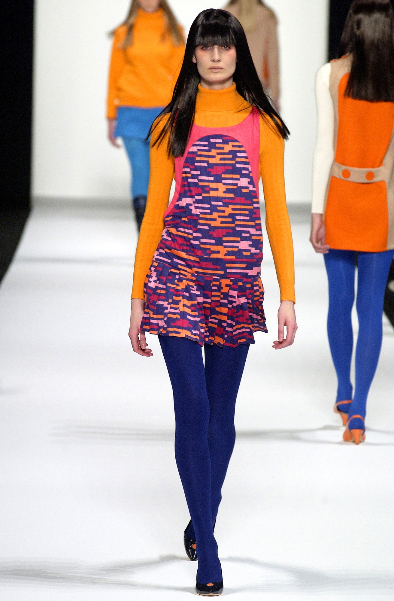 Marc Jacobs F/W 03 Look 9