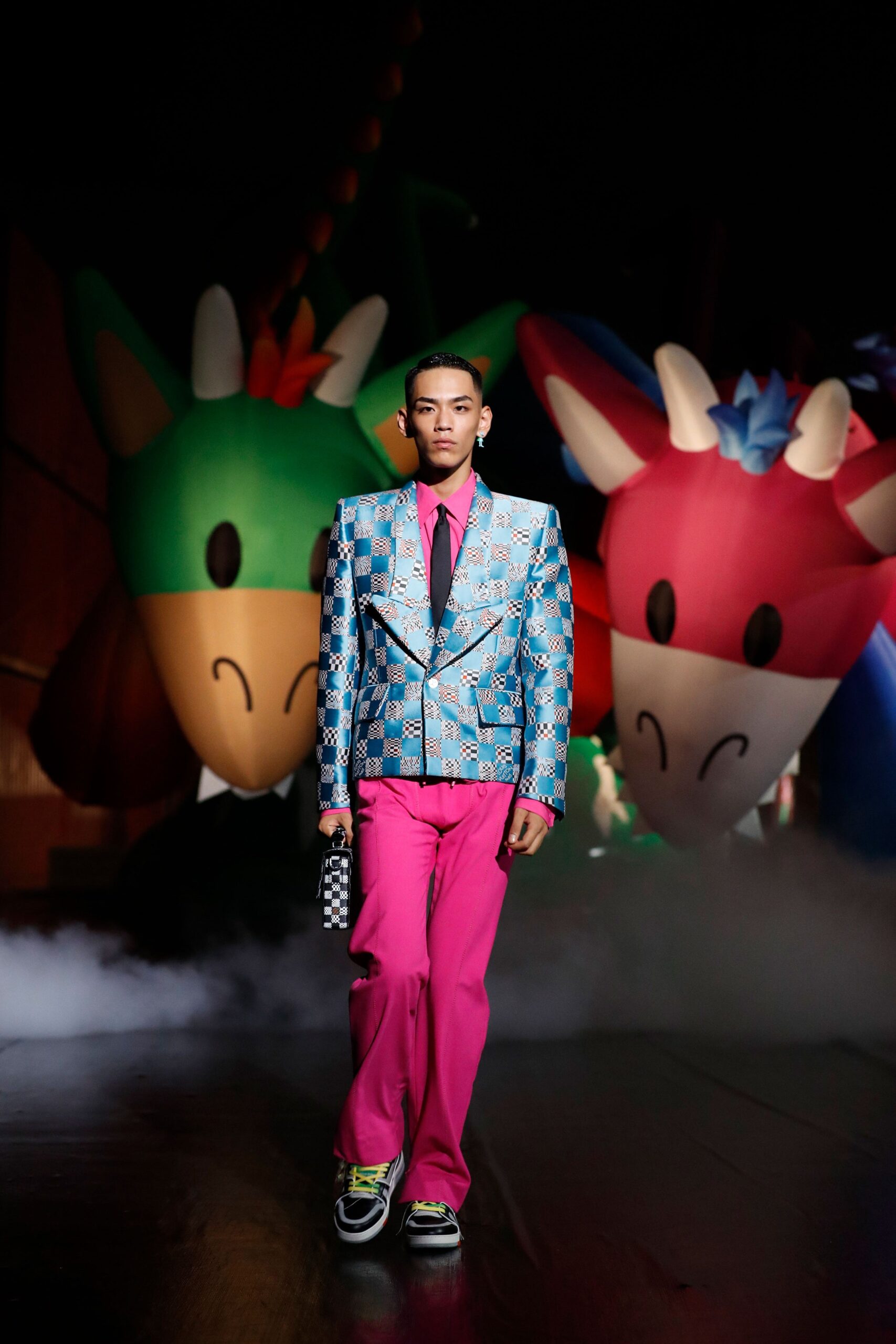 Louis Vuitton S/S 21 Menswear Look 98