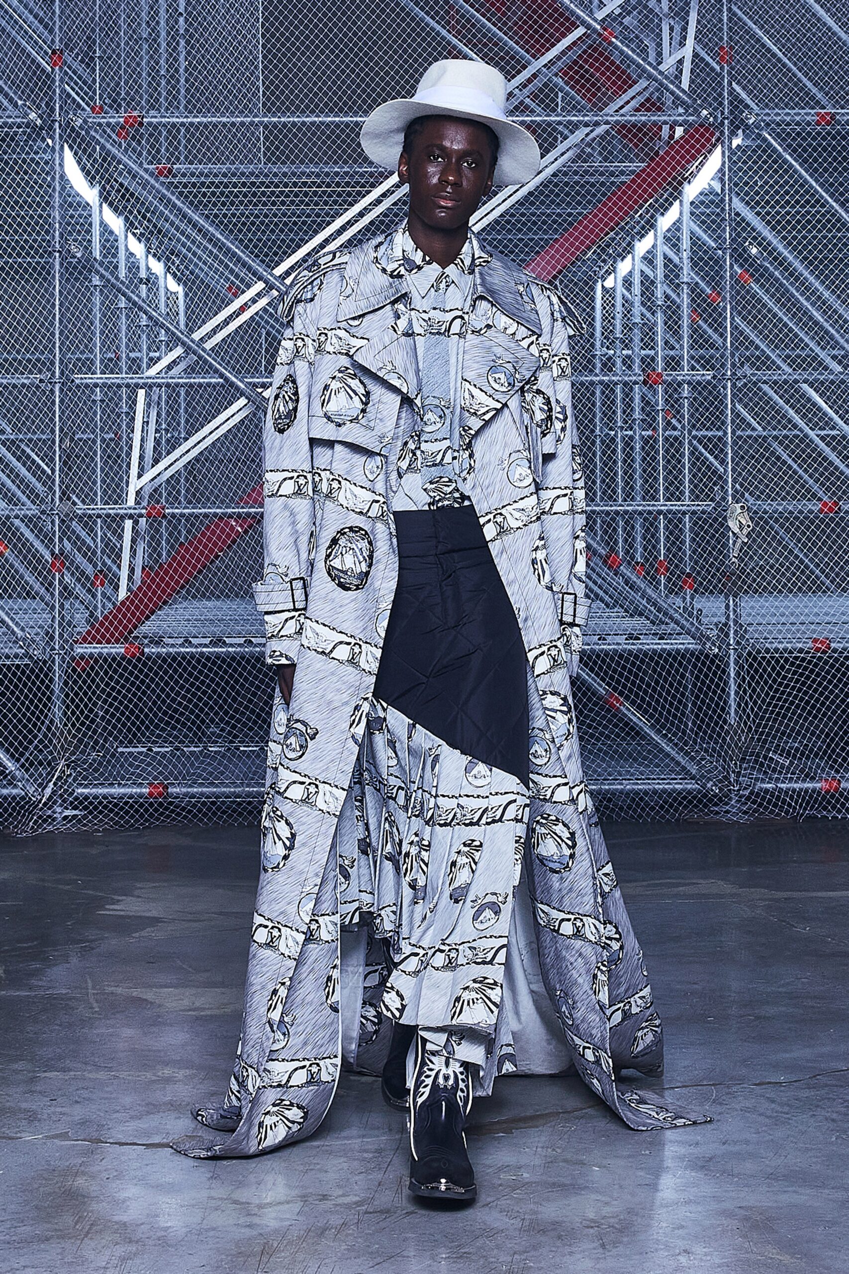 Louis Vuitton F/W 21 Menswear Look 99