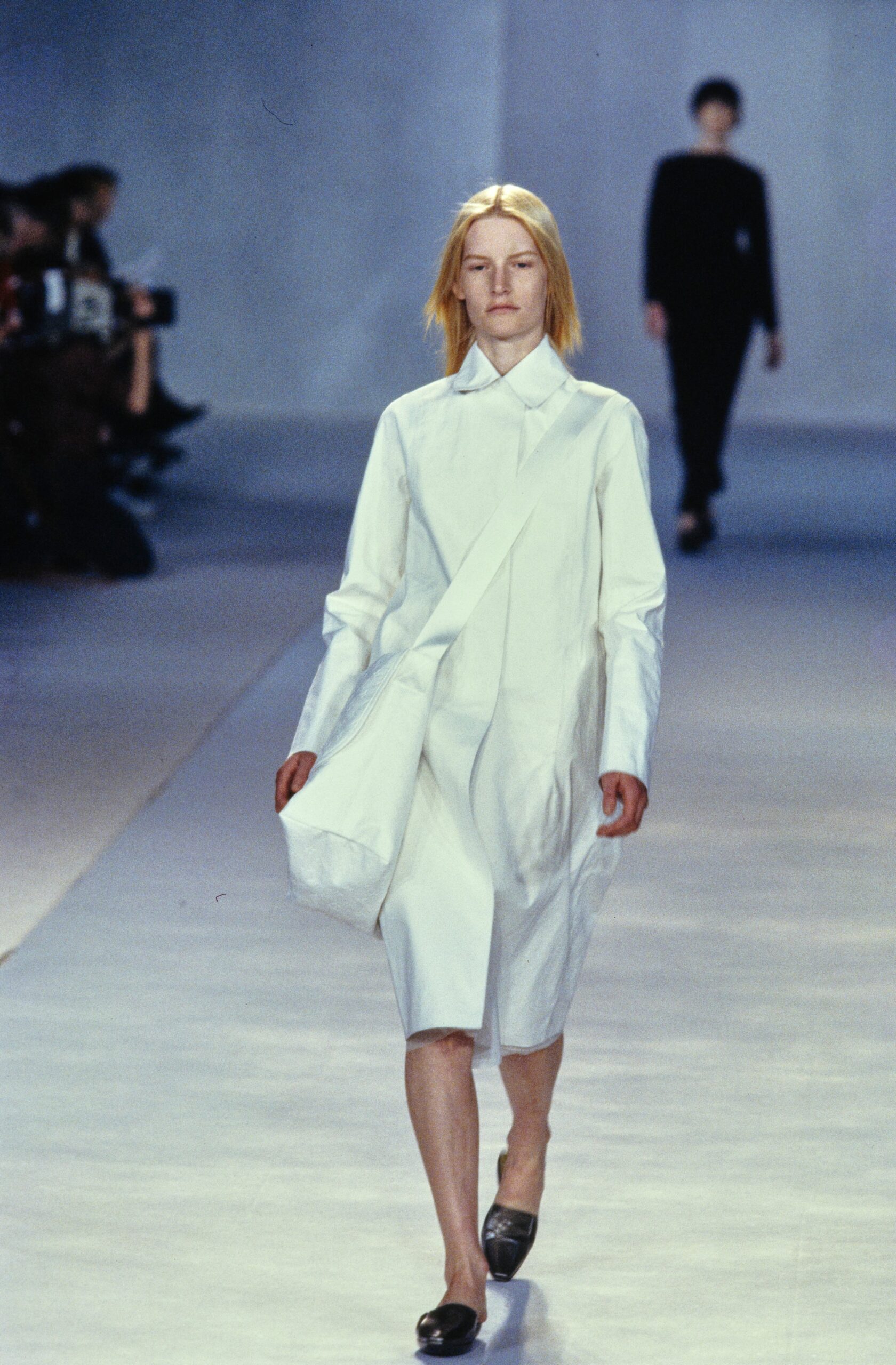 Louis Vuitton F/W 98 Look 1