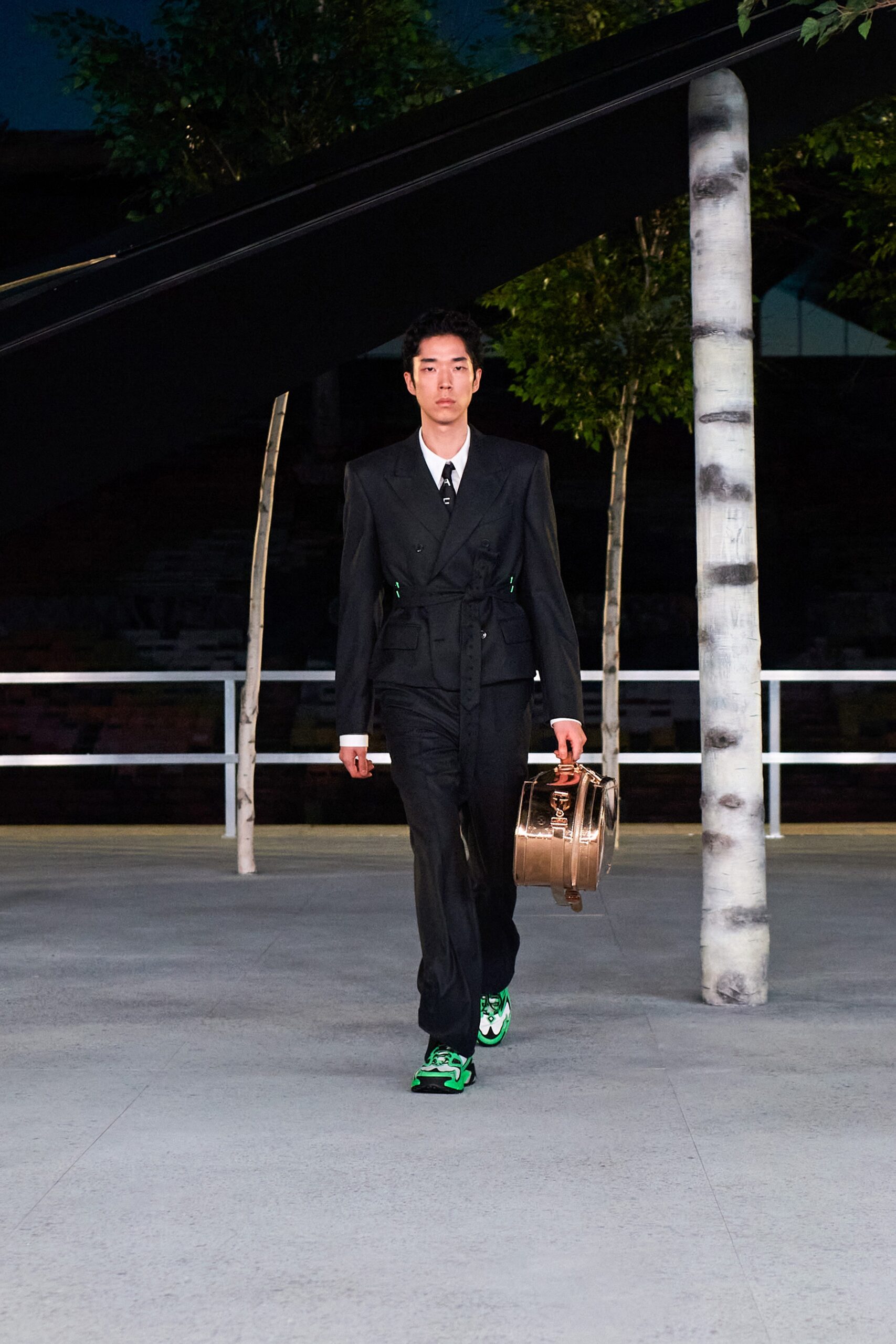 Louis Vuitton S/S 22 Menswear Look 101