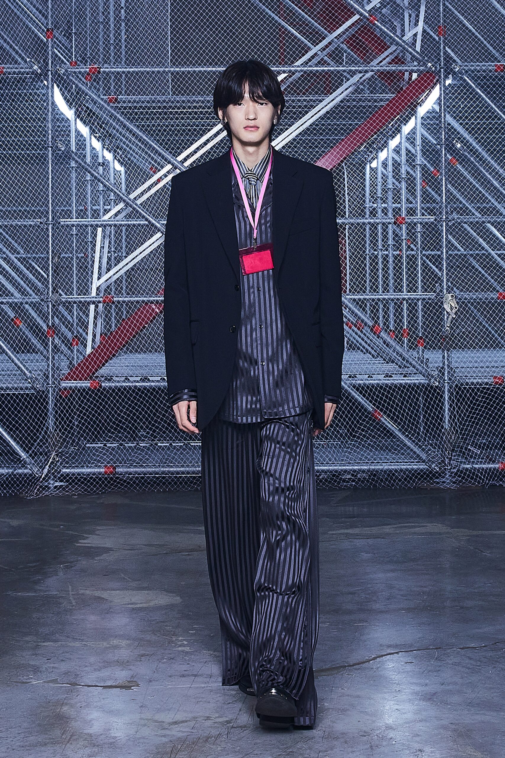 Louis Vuitton F/W 21 Menswear Look 102