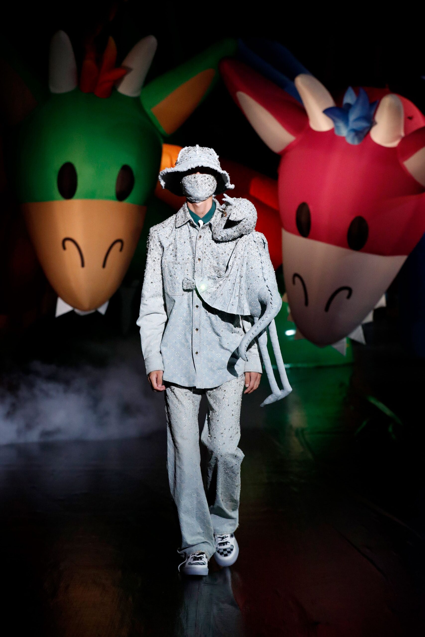 Louis Vuitton S/S 21 Menswear Look 109