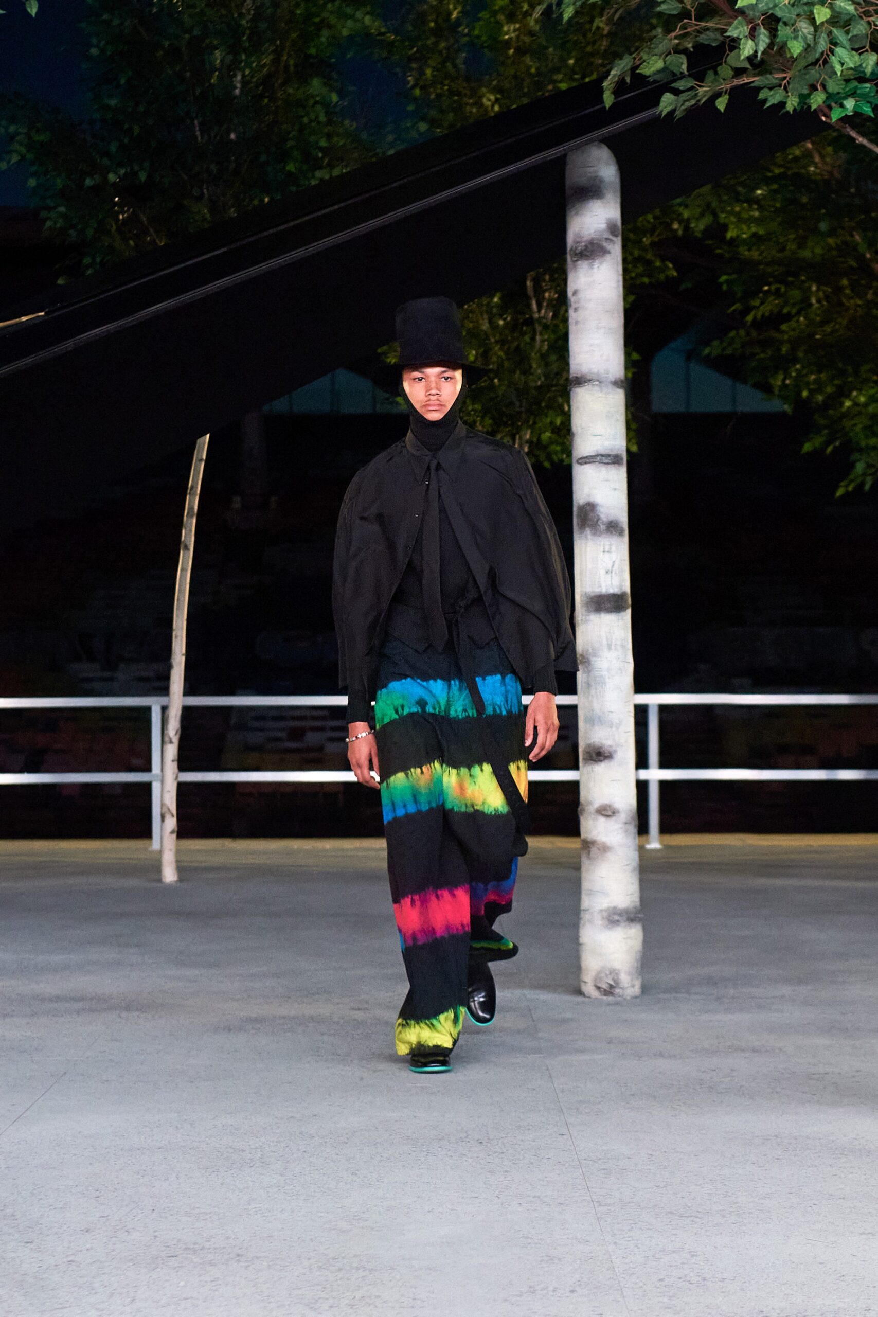 Louis Vuitton S/S 22 Menswear Look 119