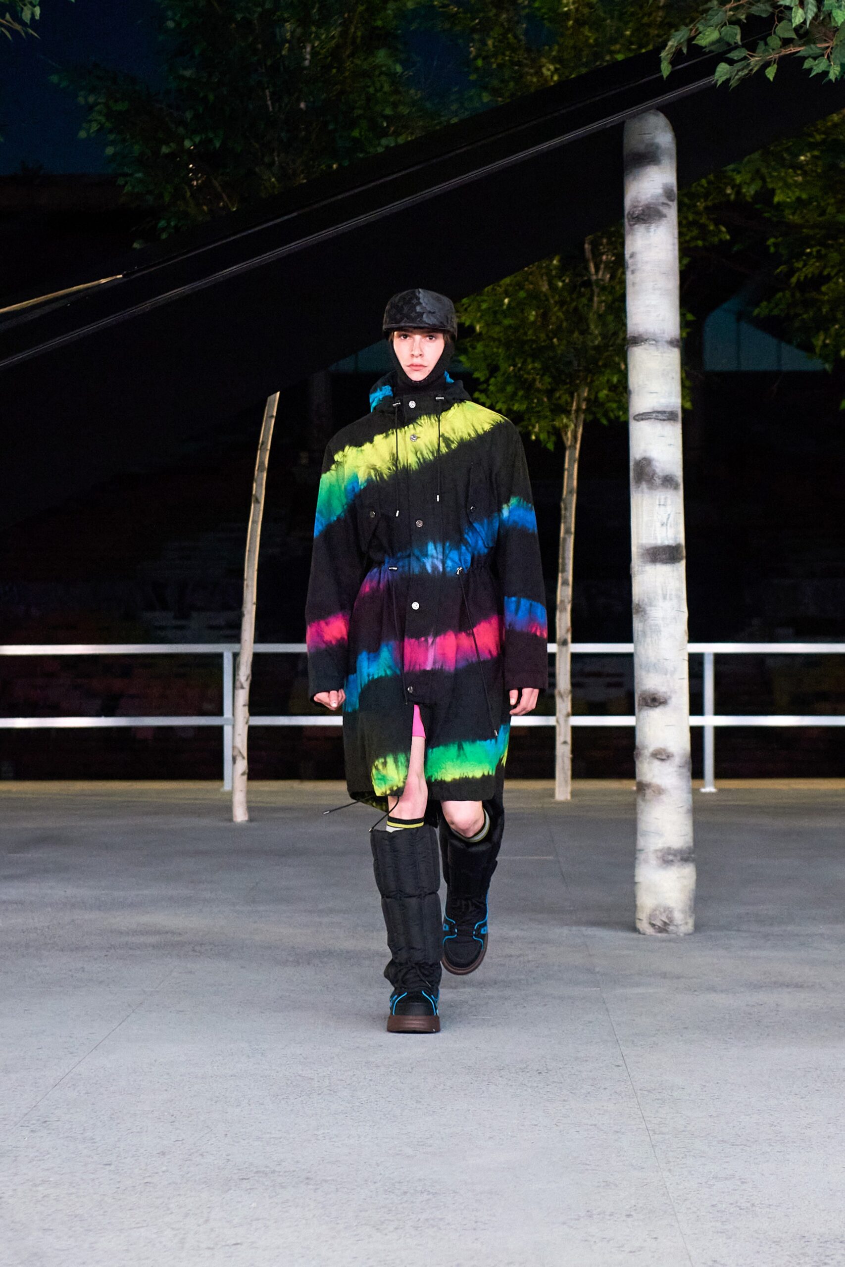 Louis Vuitton S/S 22 Menswear Look 120