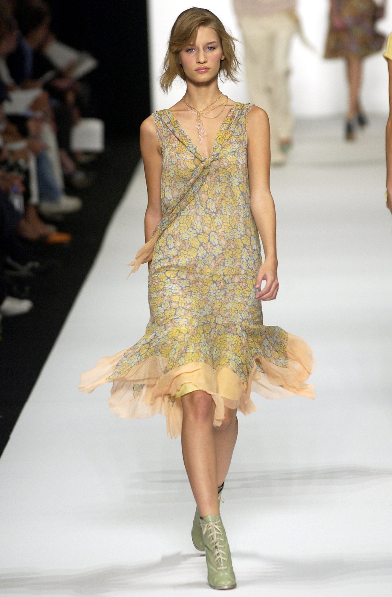 Marc Jacobs S/S 04 Look 11