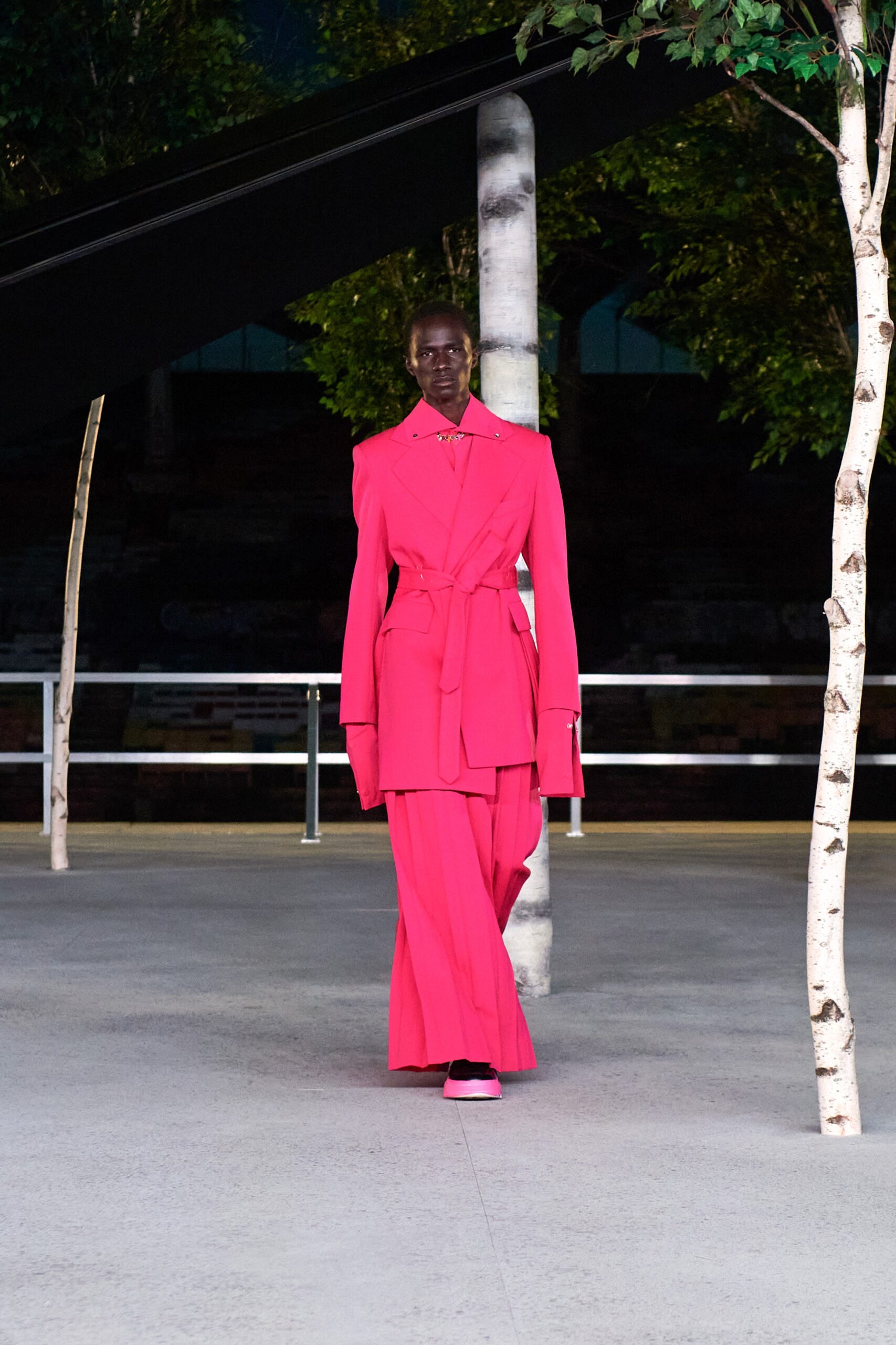 Louis Vuitton S/S 22 Menswear Look 124
