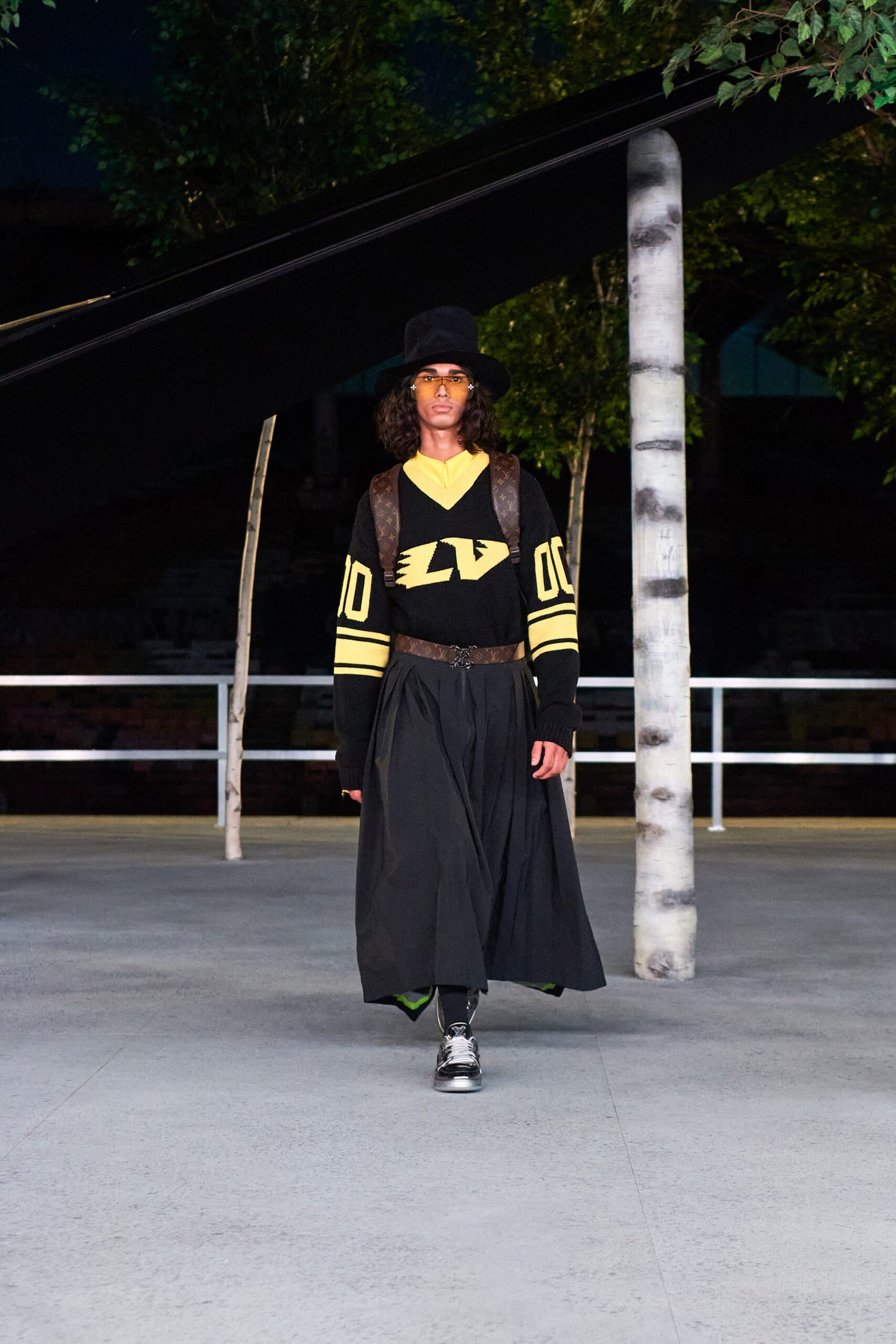Louis Vuitton S/S 22 Menswear Look 130
