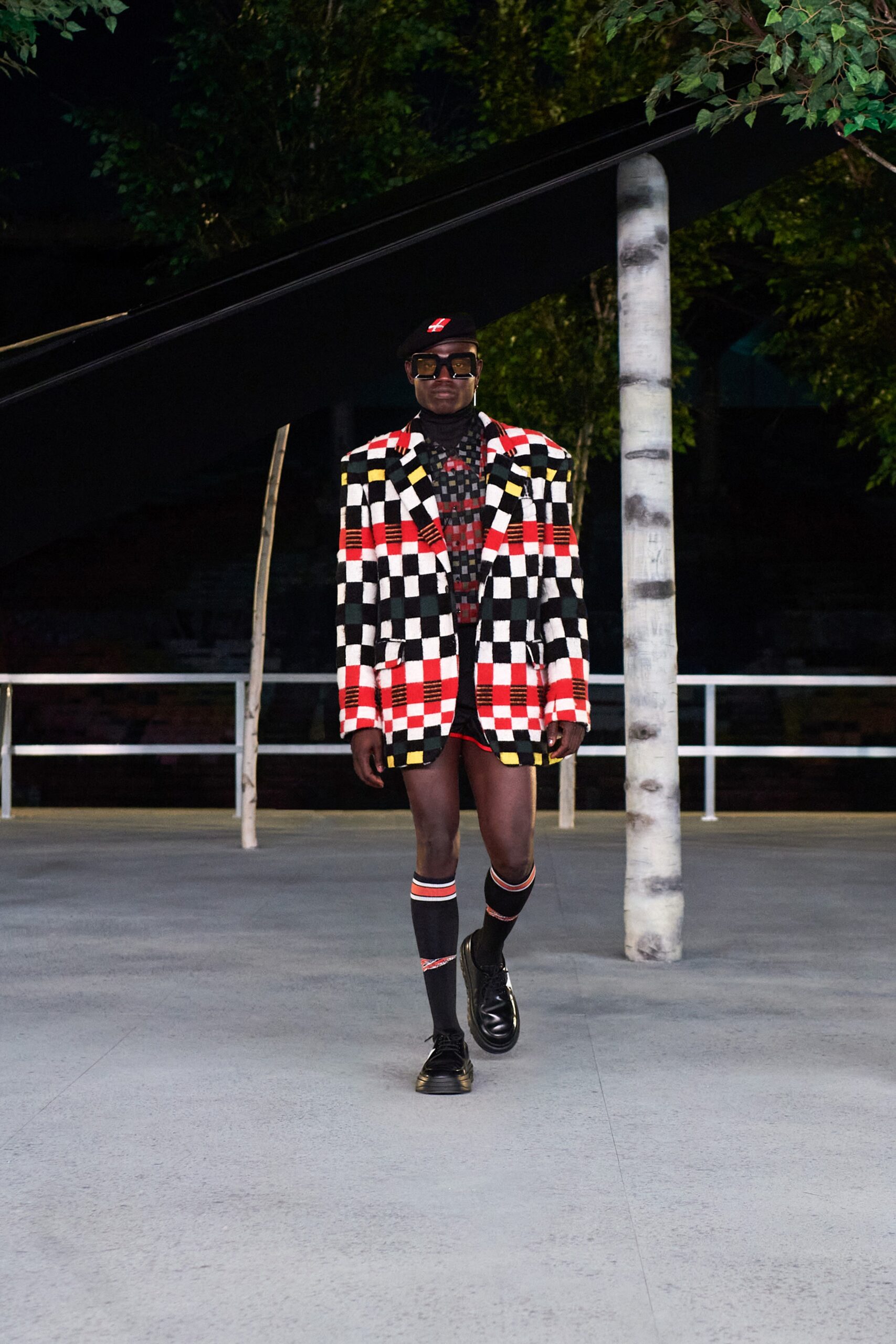 Louis Vuitton S/S 22 Menswear Look 138