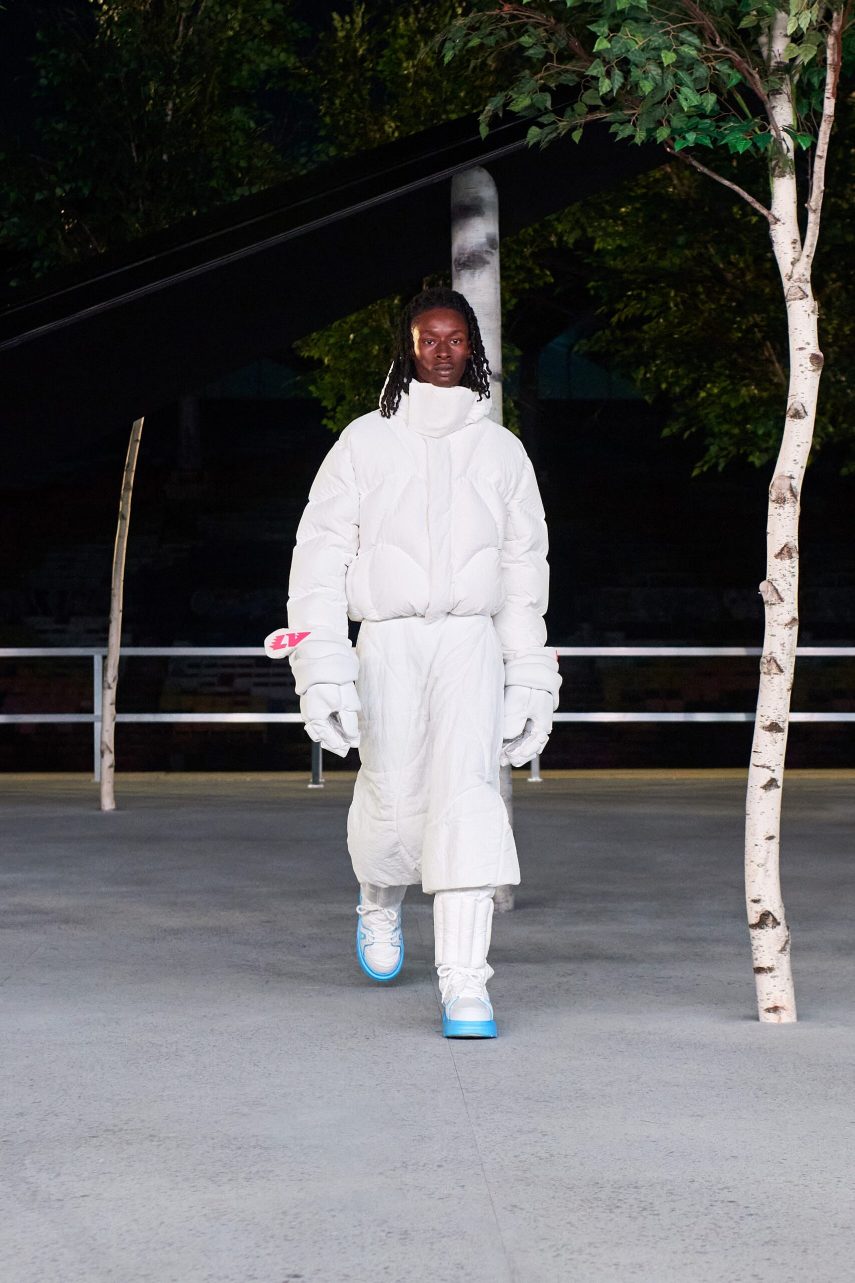 Louis Vuitton S/S 22 Menswear Look 145