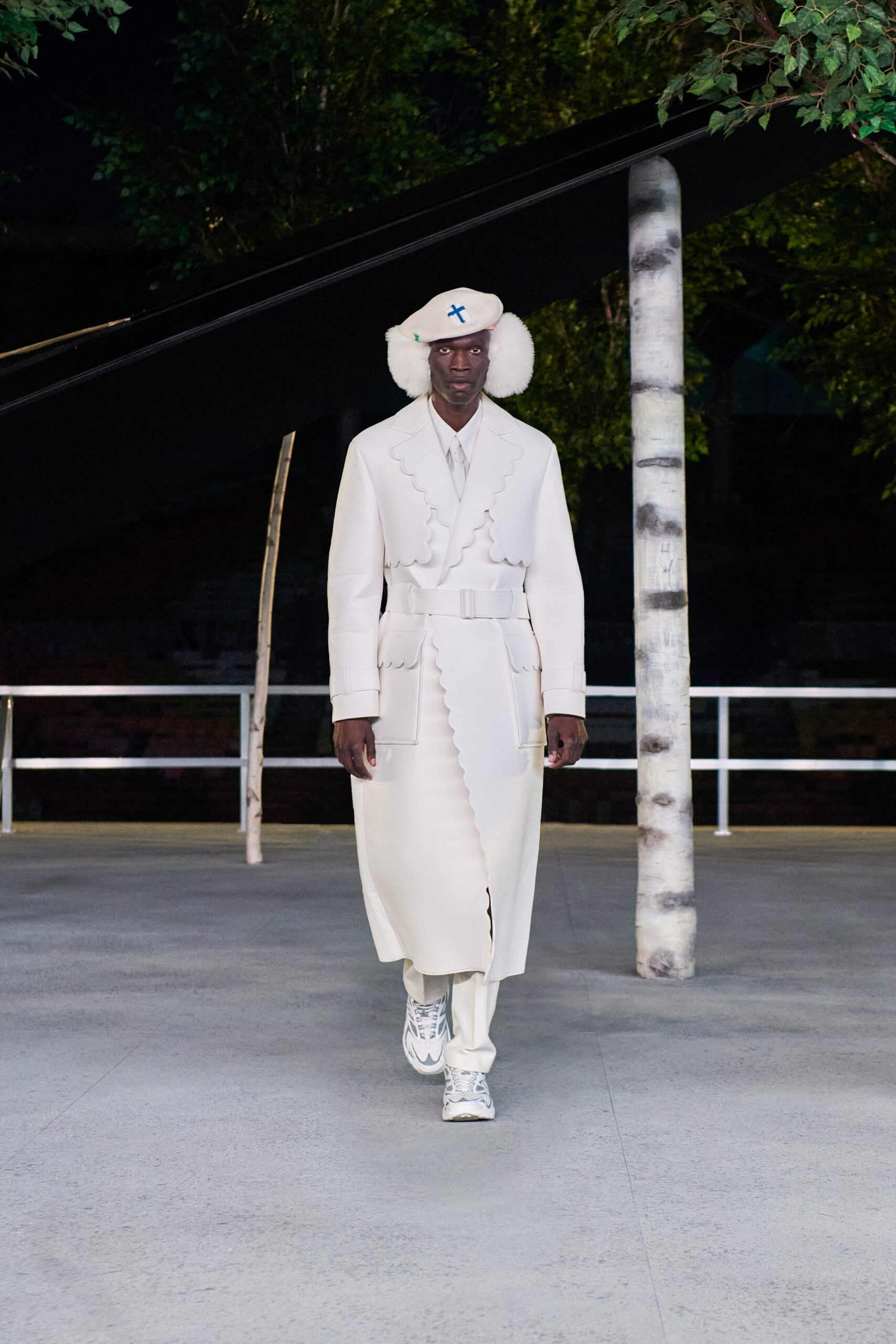 Louis Vuitton S/S 22 Menswear Look 150