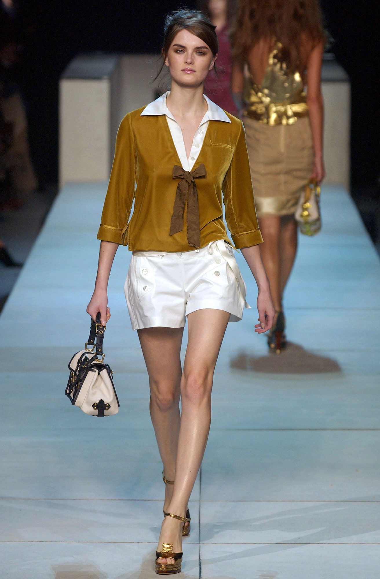 Louis Vuitton S/S 04 Look 15