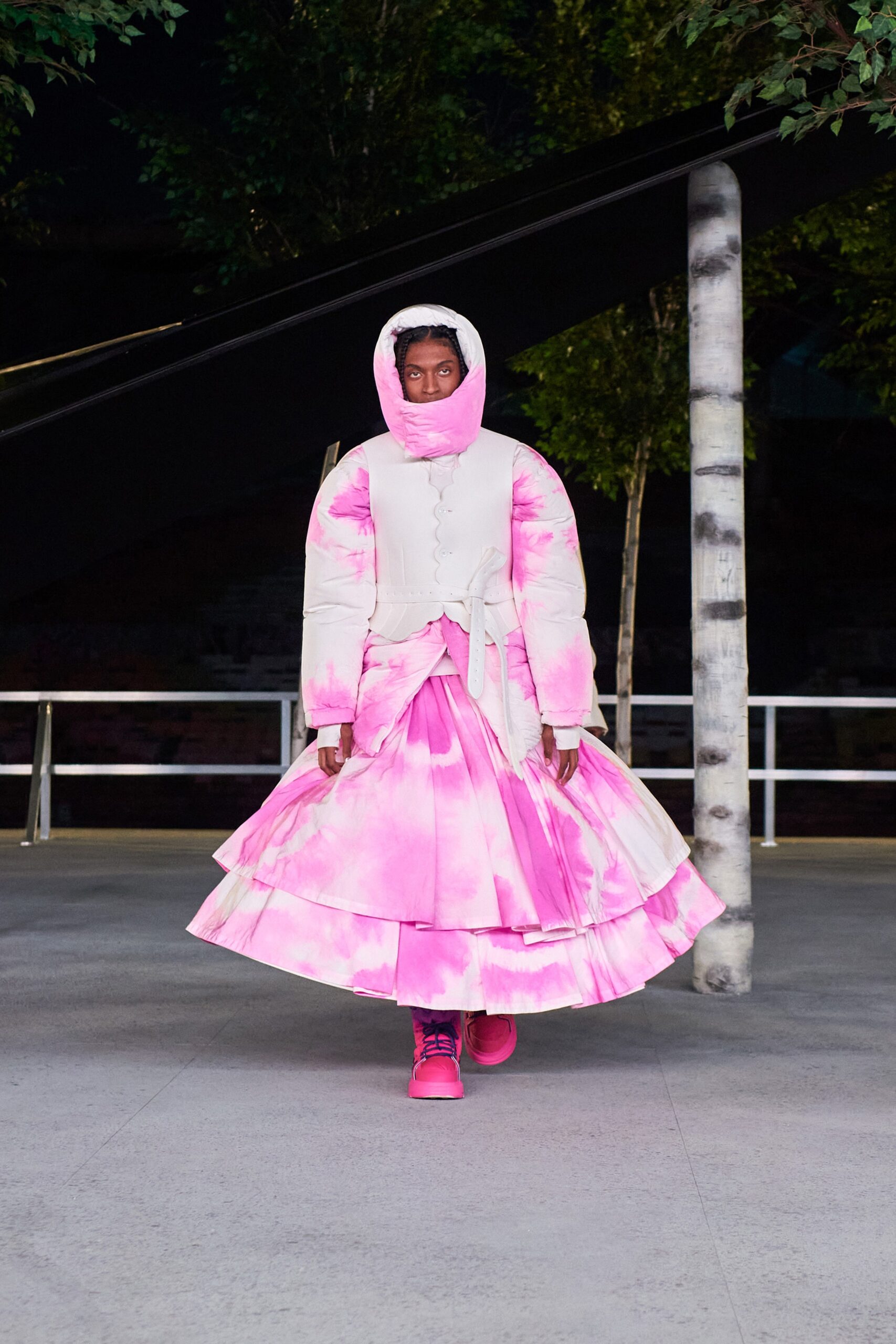 Louis Vuitton S/S 22 Menswear Look 154