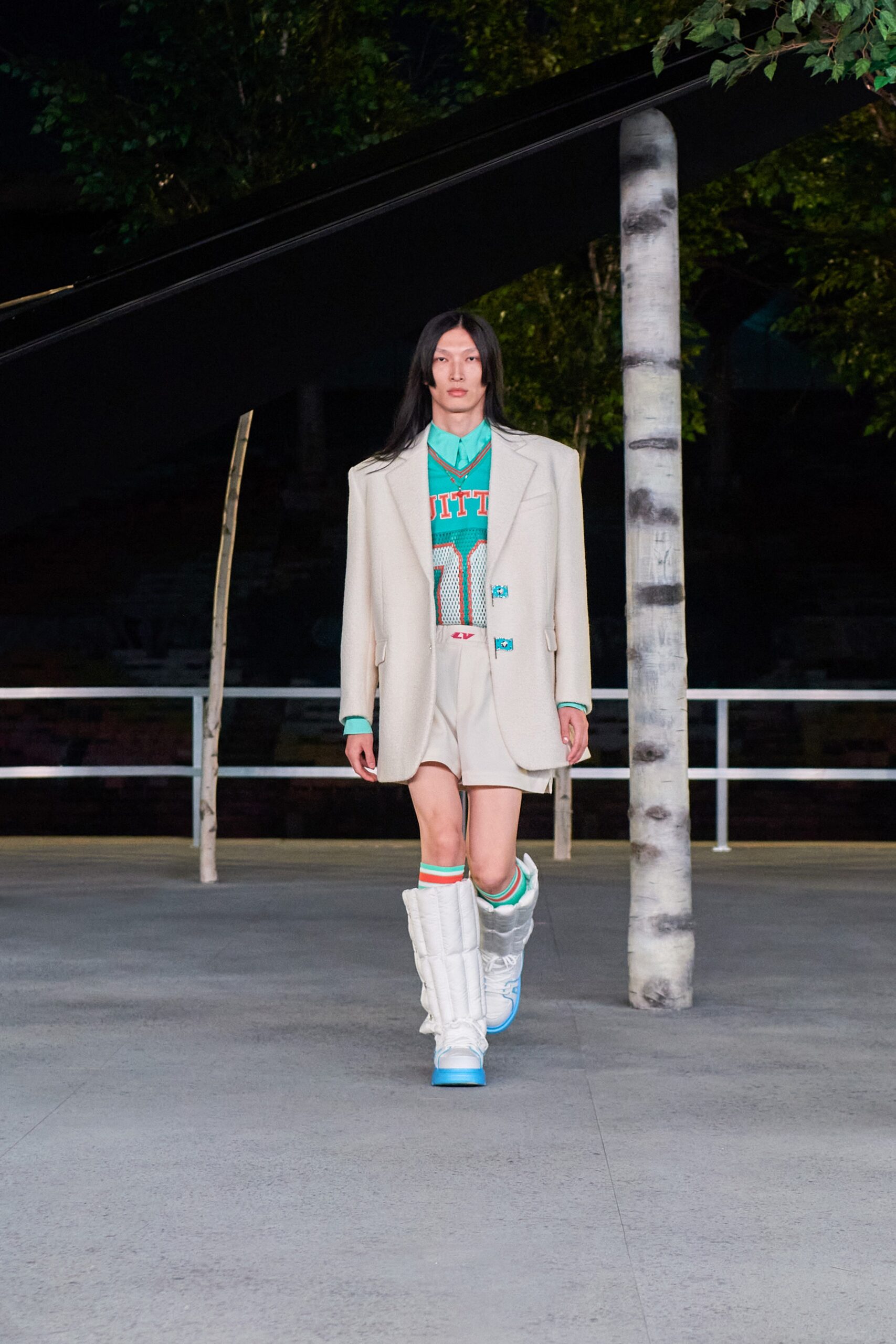 Louis Vuitton S/S 22 Menswear Look 157