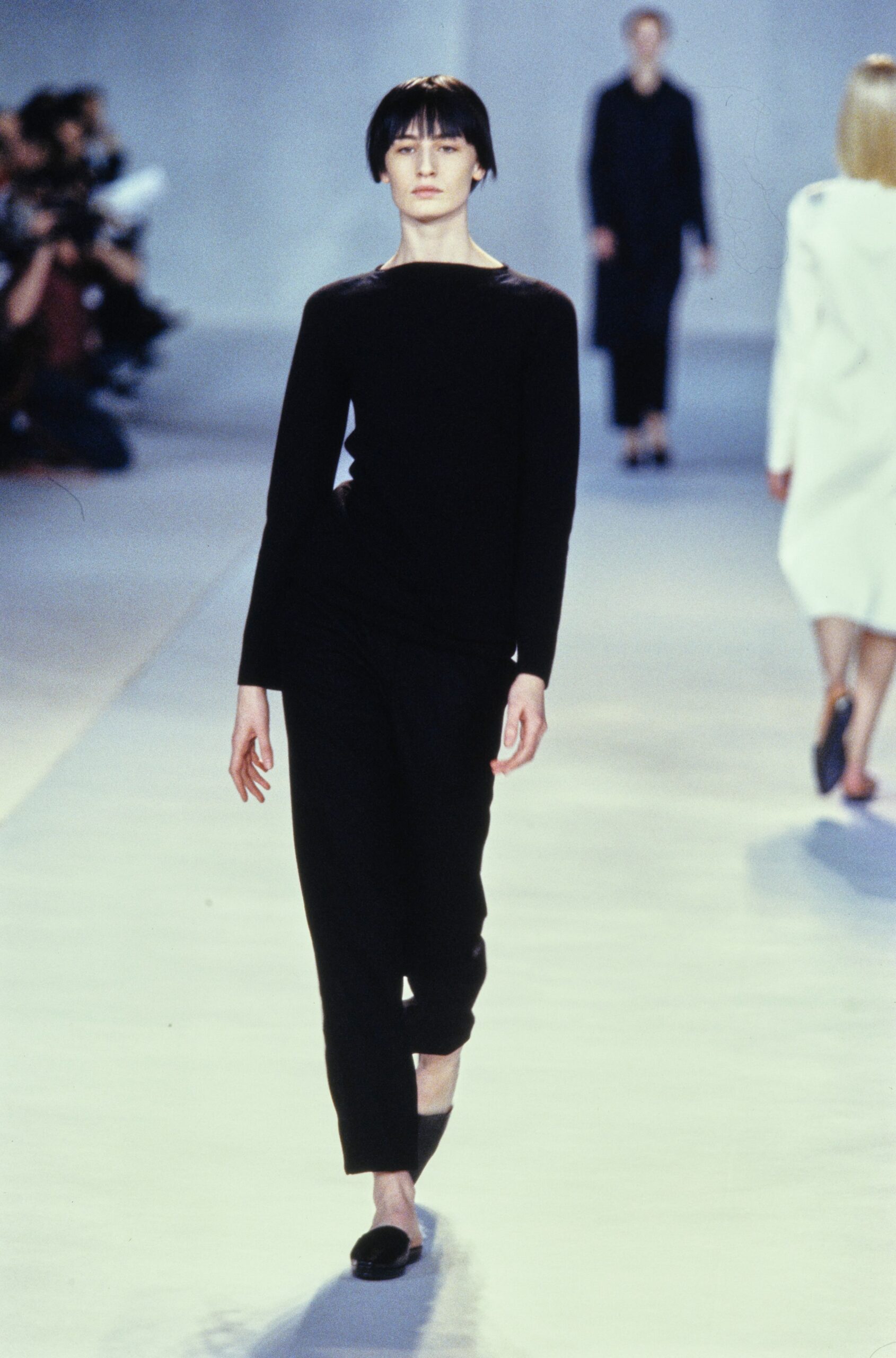 Louis Vuitton F/W 98 Look 2