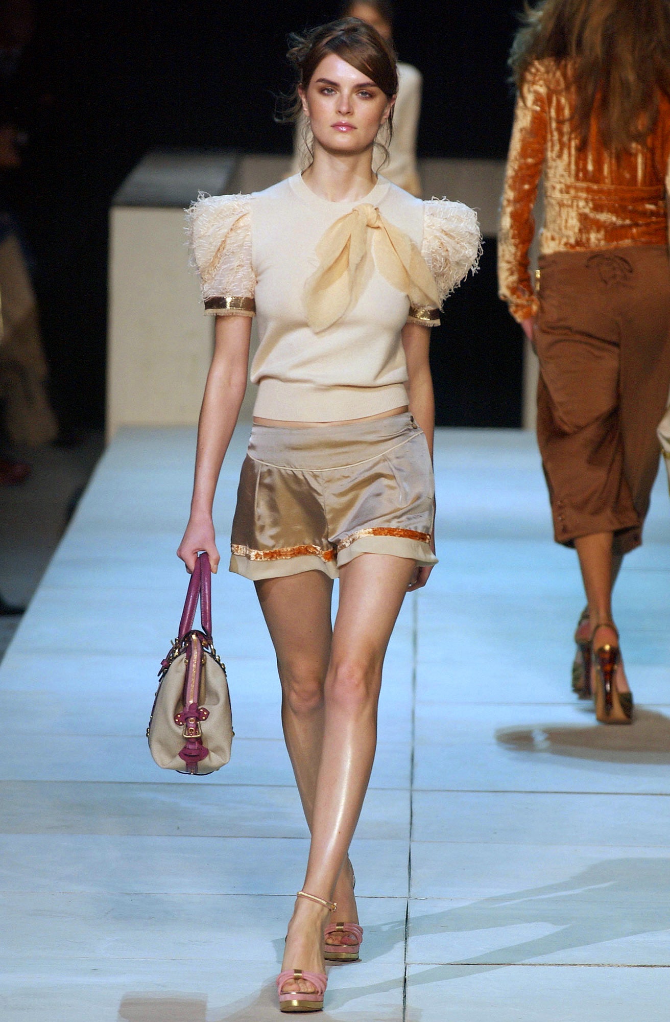 Louis Vuitton S/S 04 Look 35