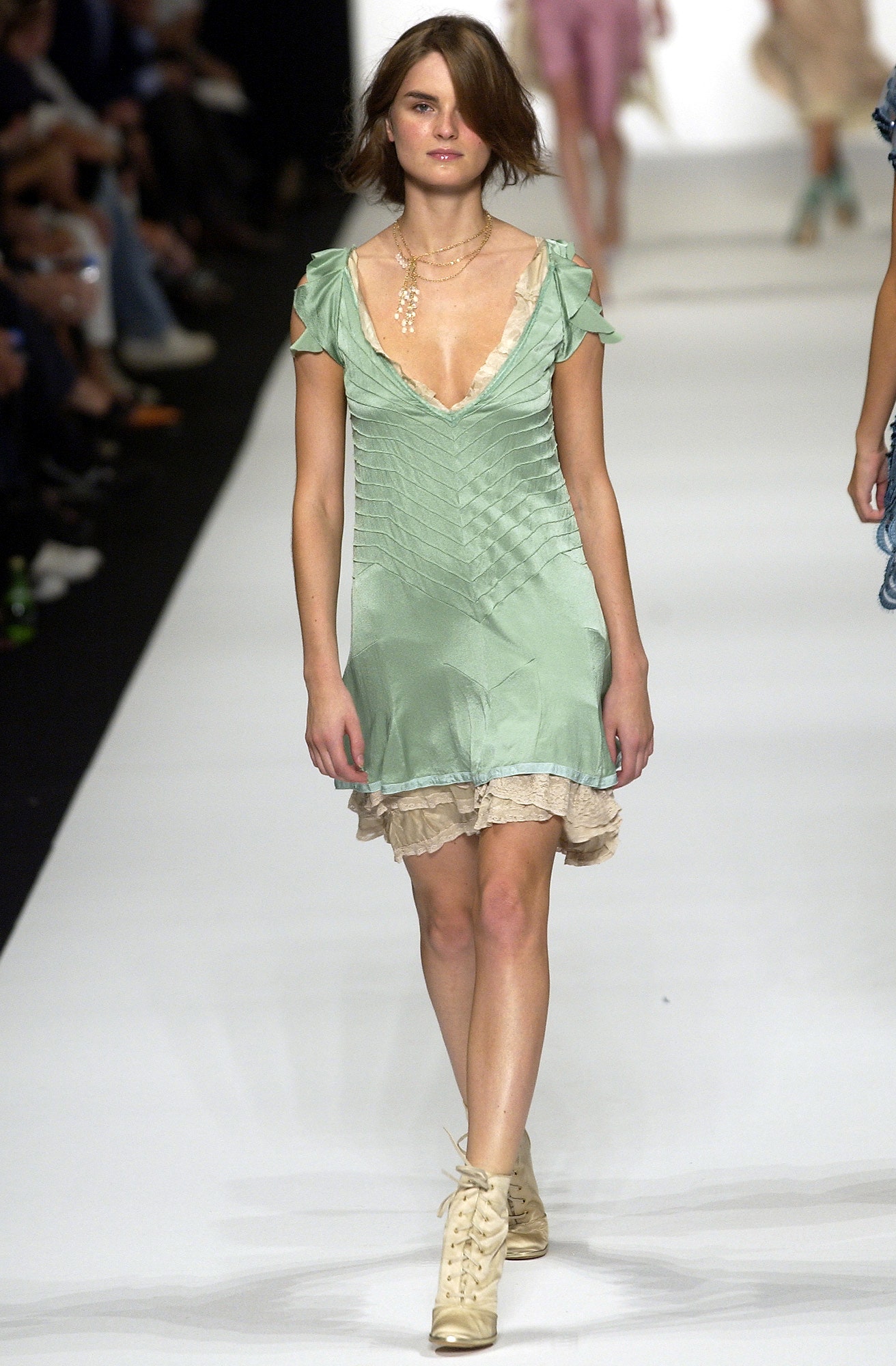 Marc Jacobs S/S 04 Look 34