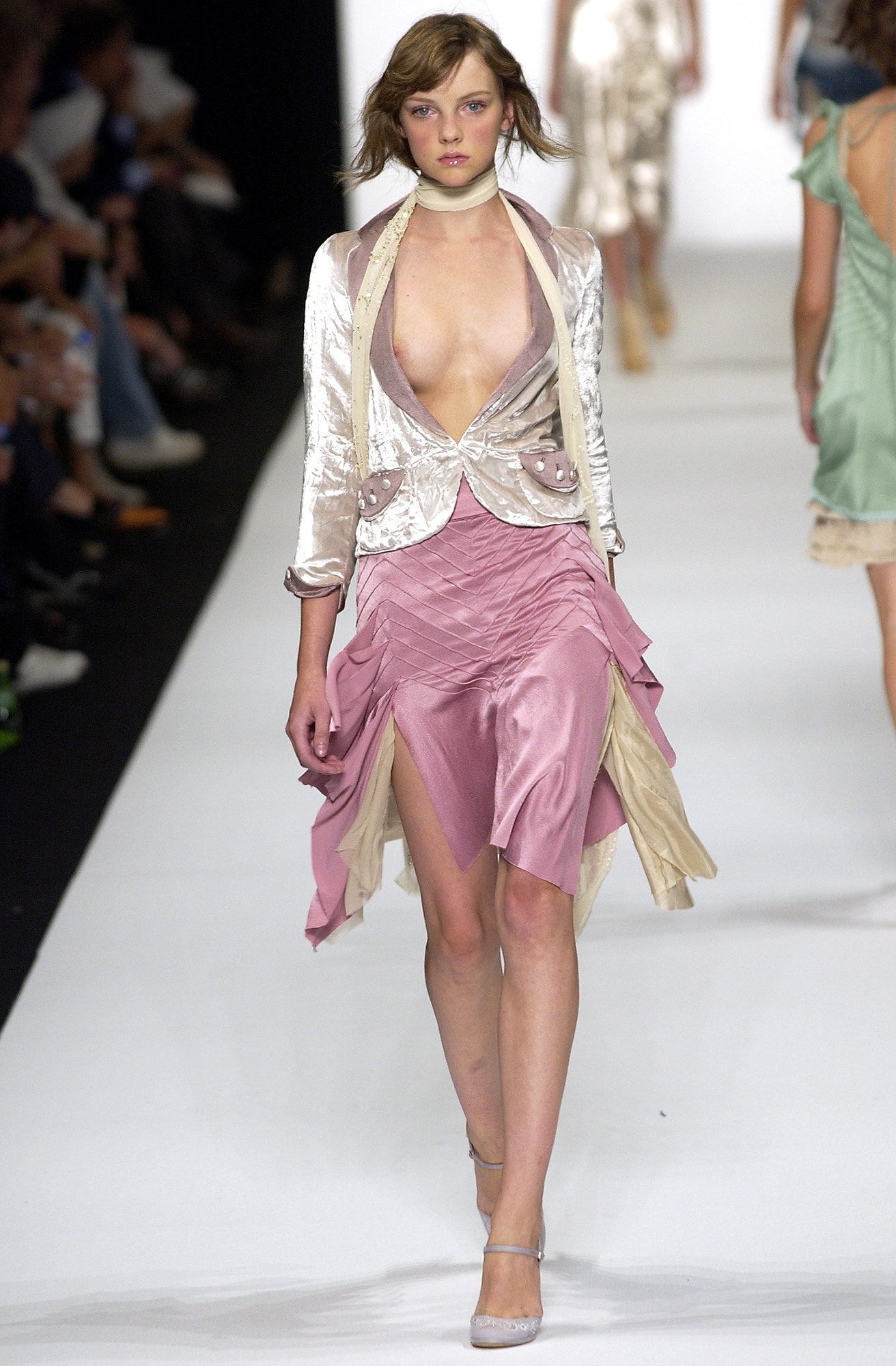 Marc Jacobs S/S 04 Look 35