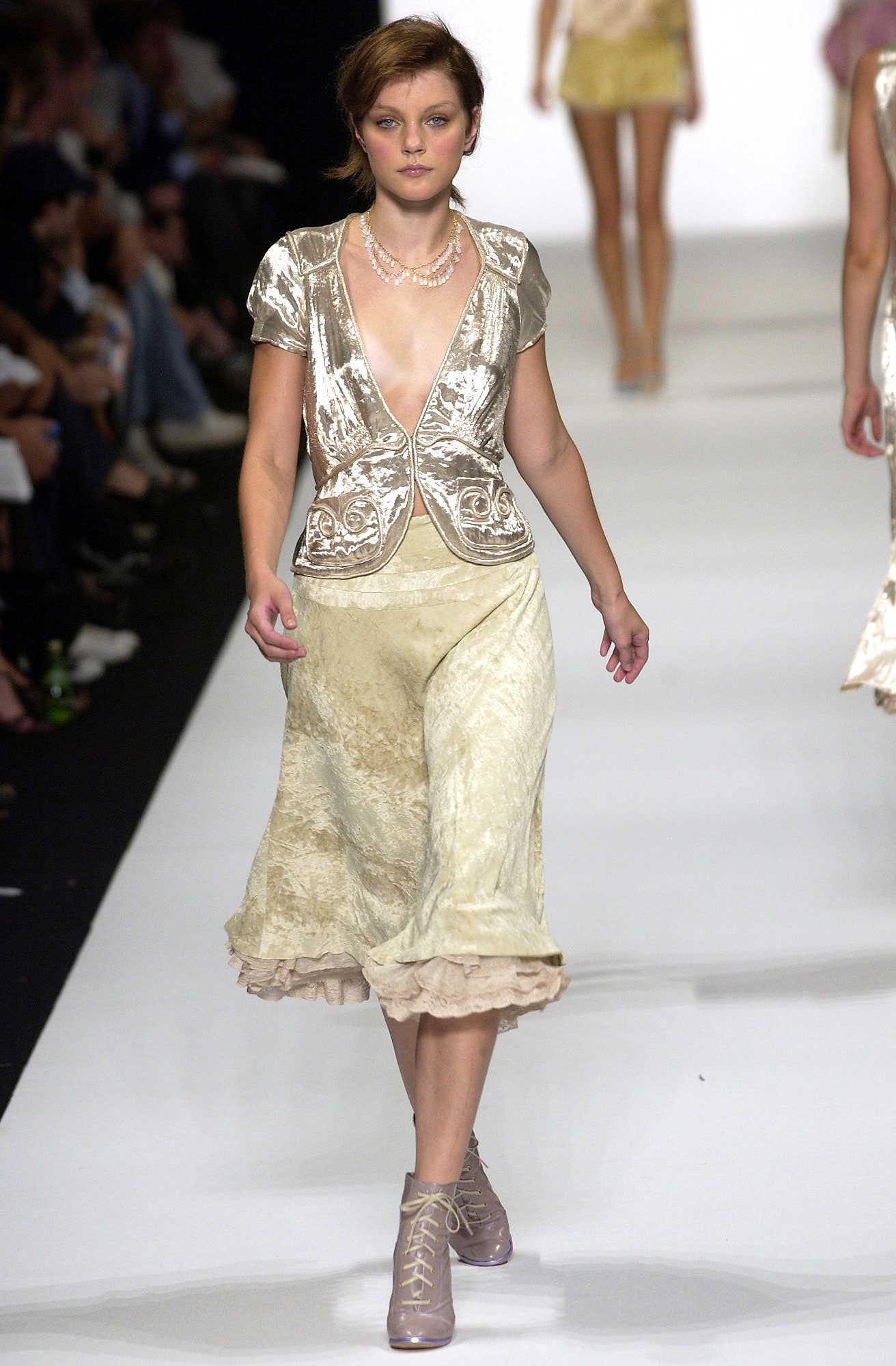 Marc Jacobs S/S 04 Look 37