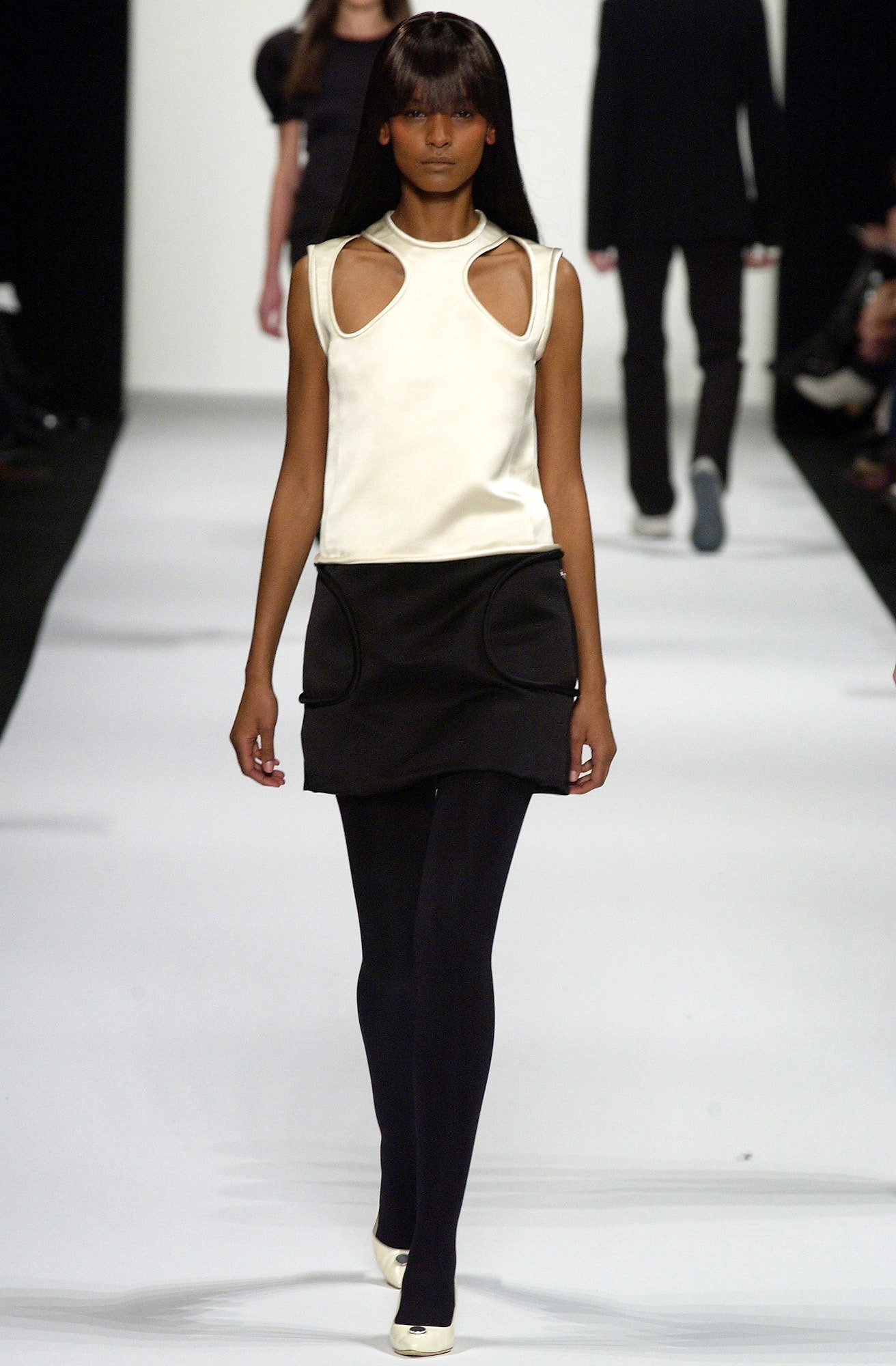 Marc Jacobs F/W 03 Look 43