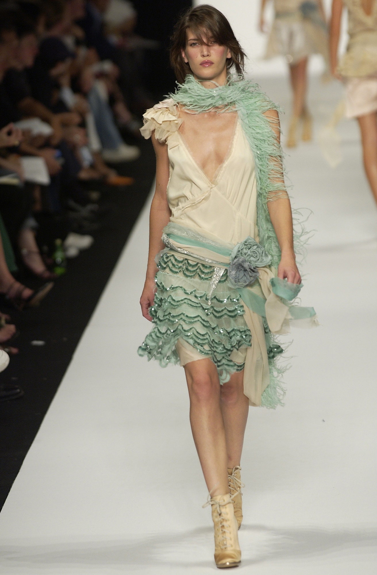 Marc Jacobs S/S 04 Look 44