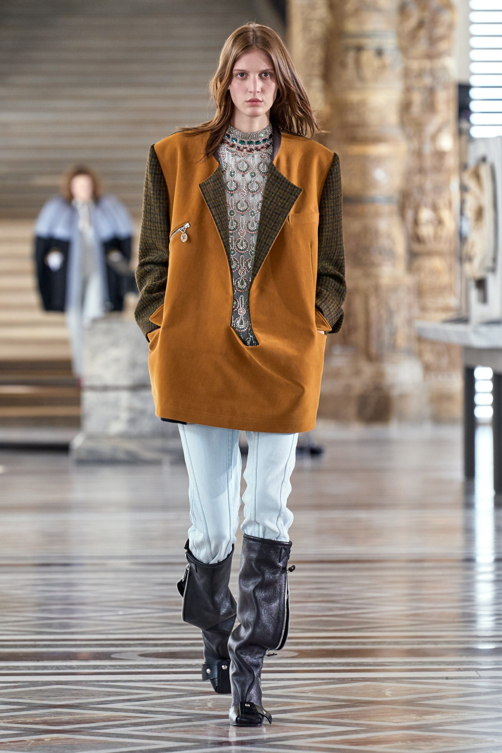 Louis Vuitton F/W 21 Look 4