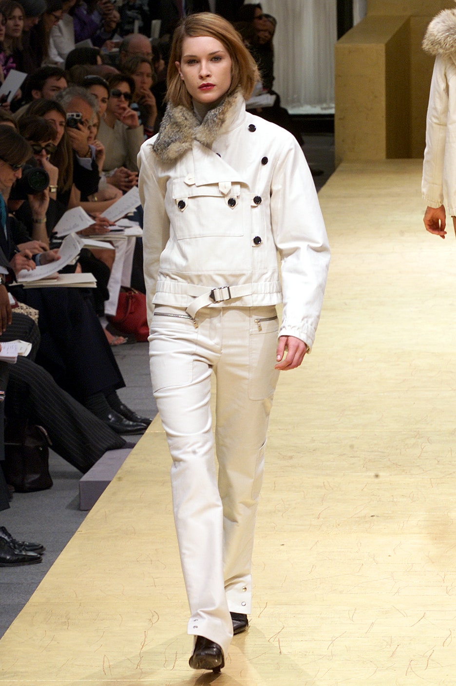 Louis Vuitton F/W 02 Look 9