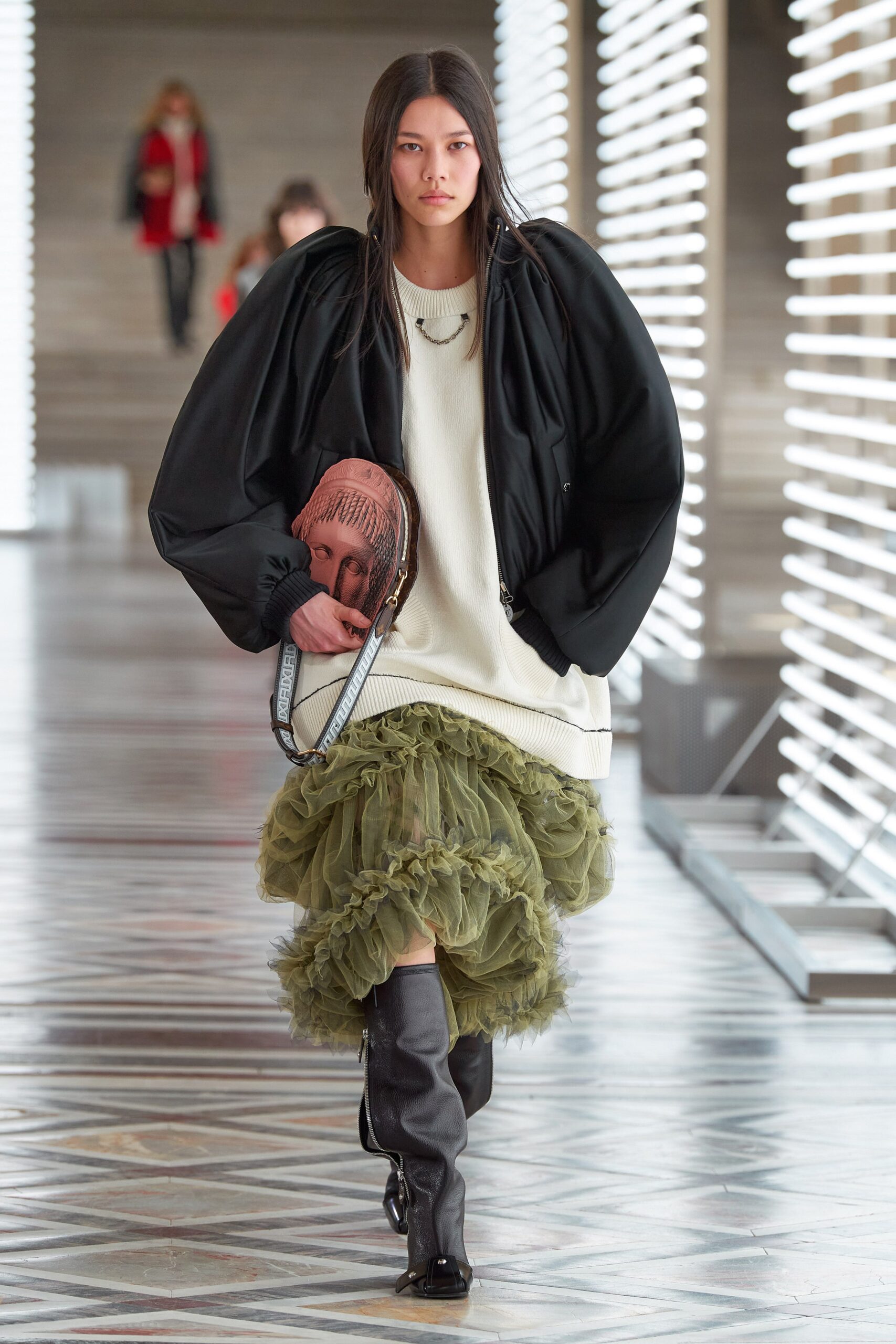 Louis Vuitton F/W 21 Look 9