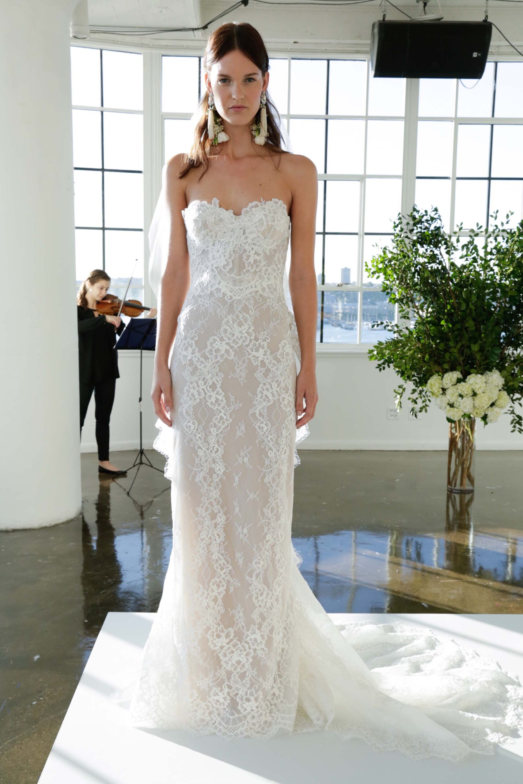 Marchesa F/W 17 Bridal Look 1