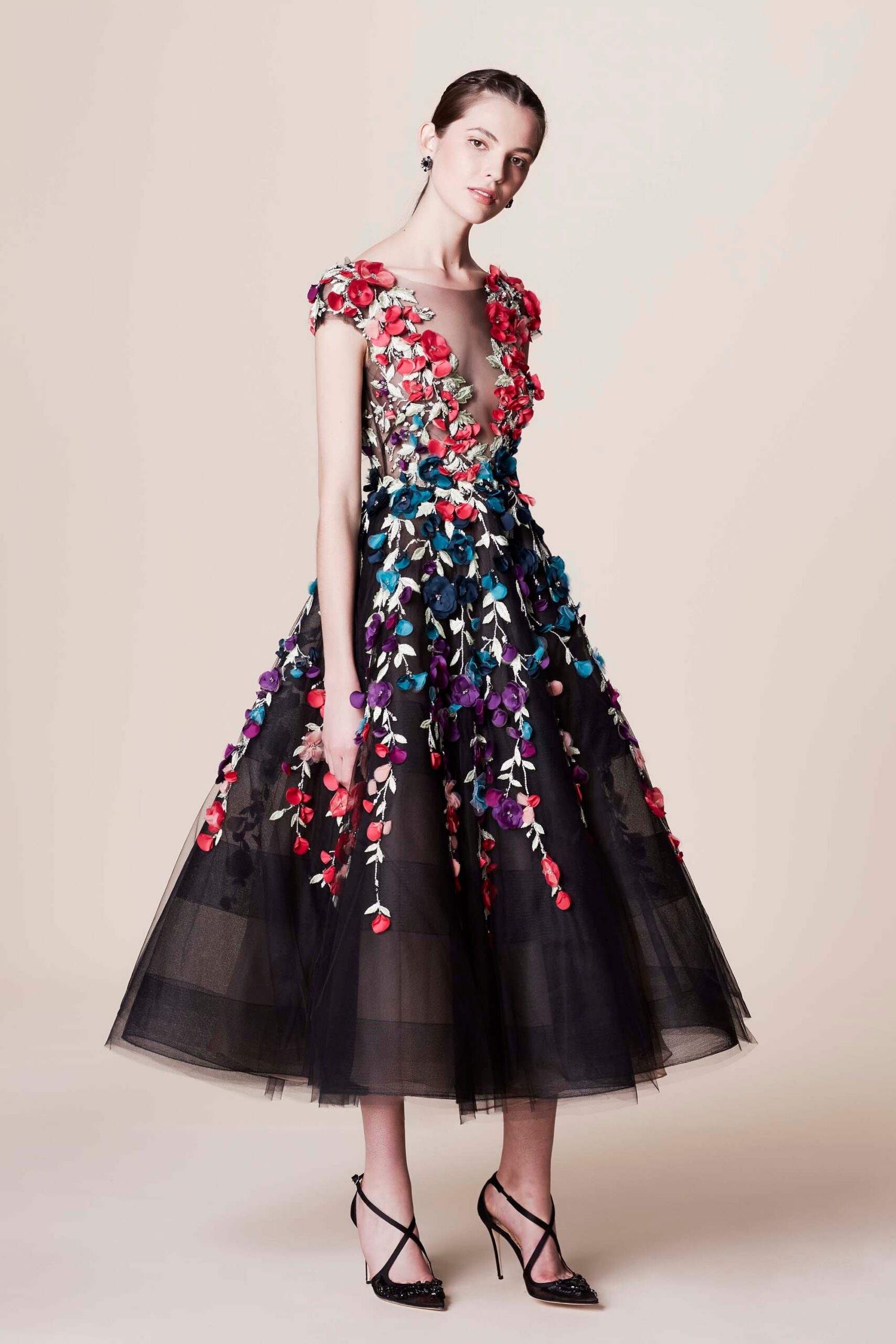 Marchesa Resort 17 Look 1