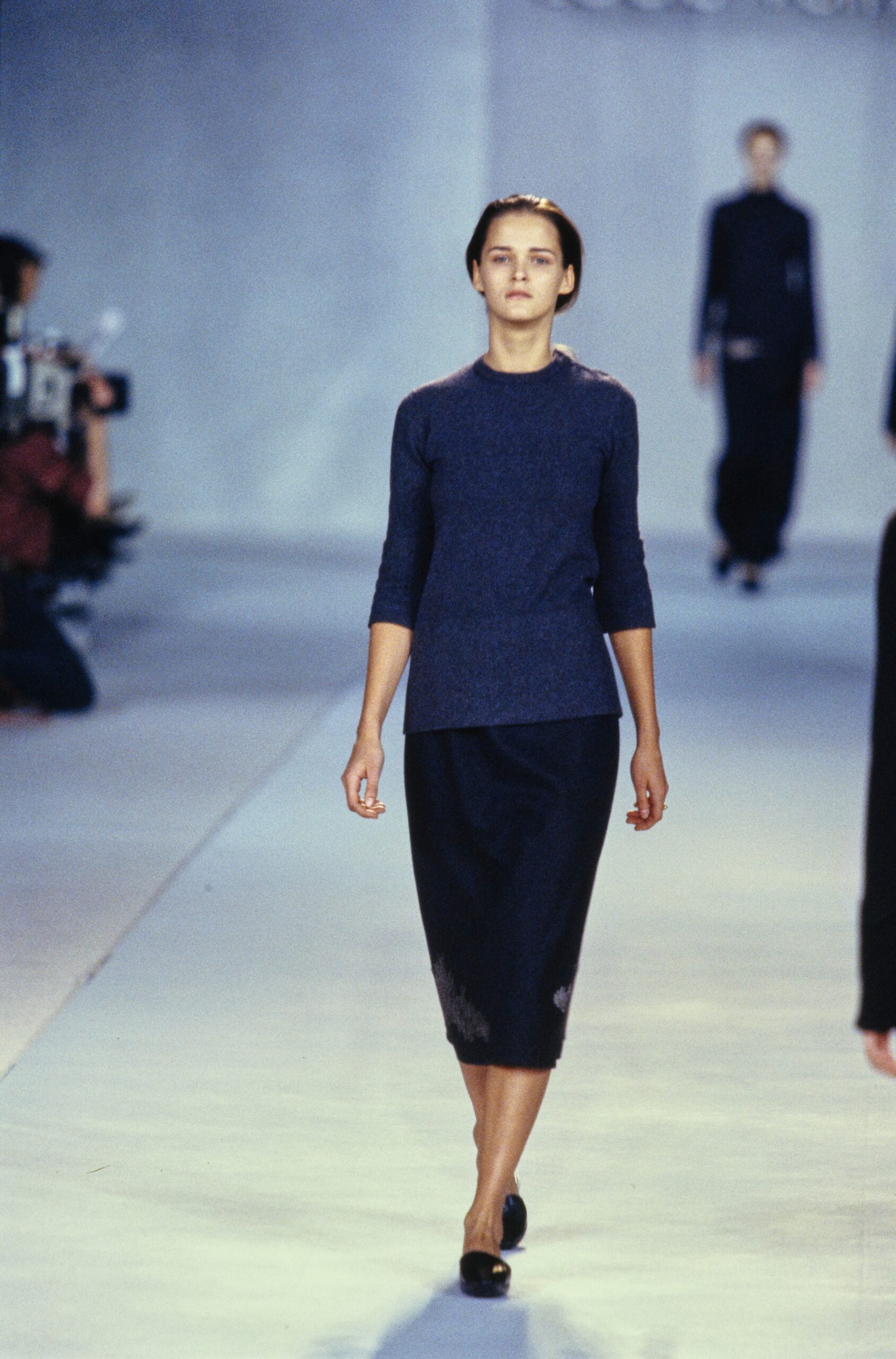 Louis Vuitton F/W 98 Look 11