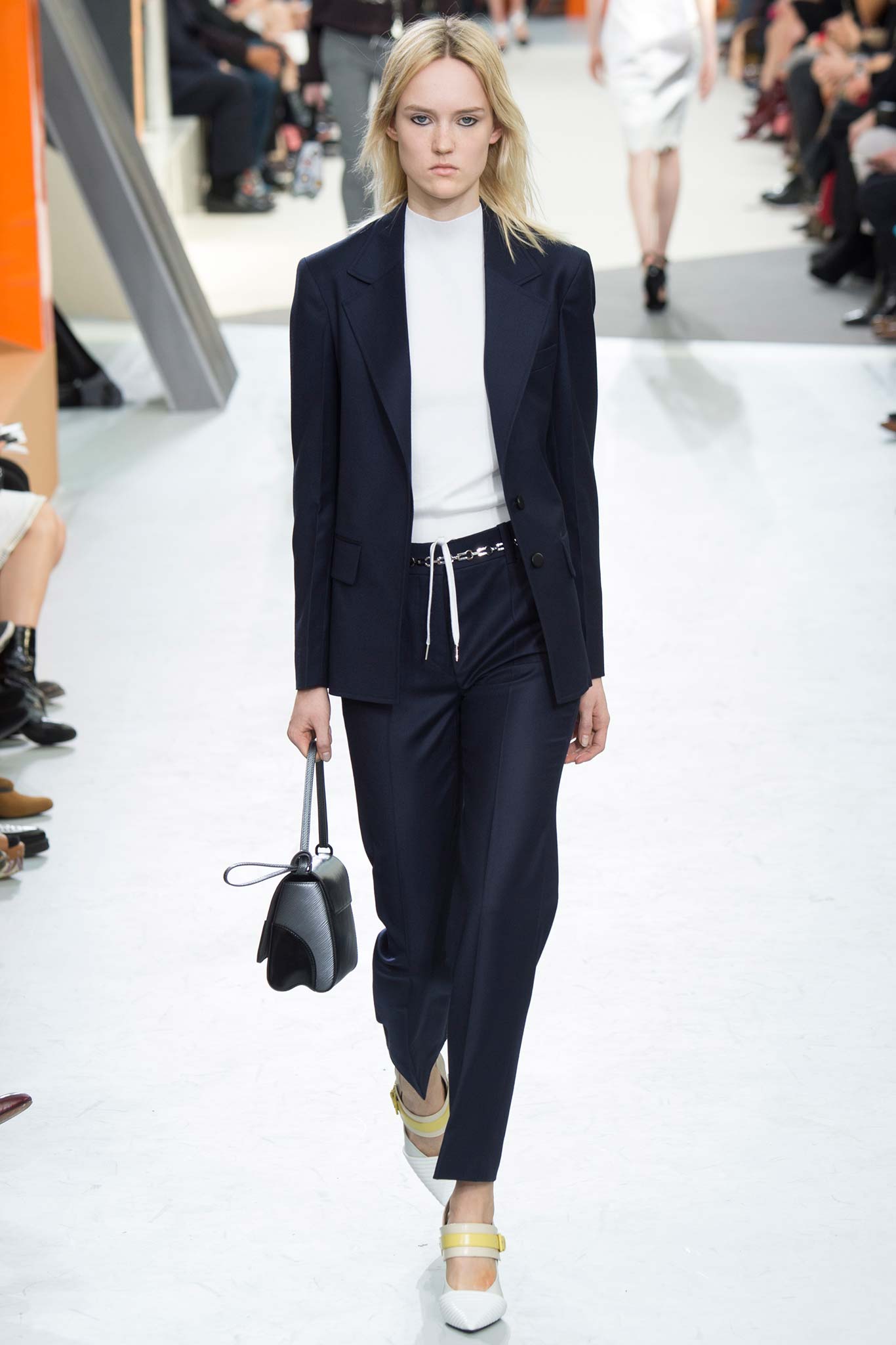 Louis Vuitton F/W 15 Look 14