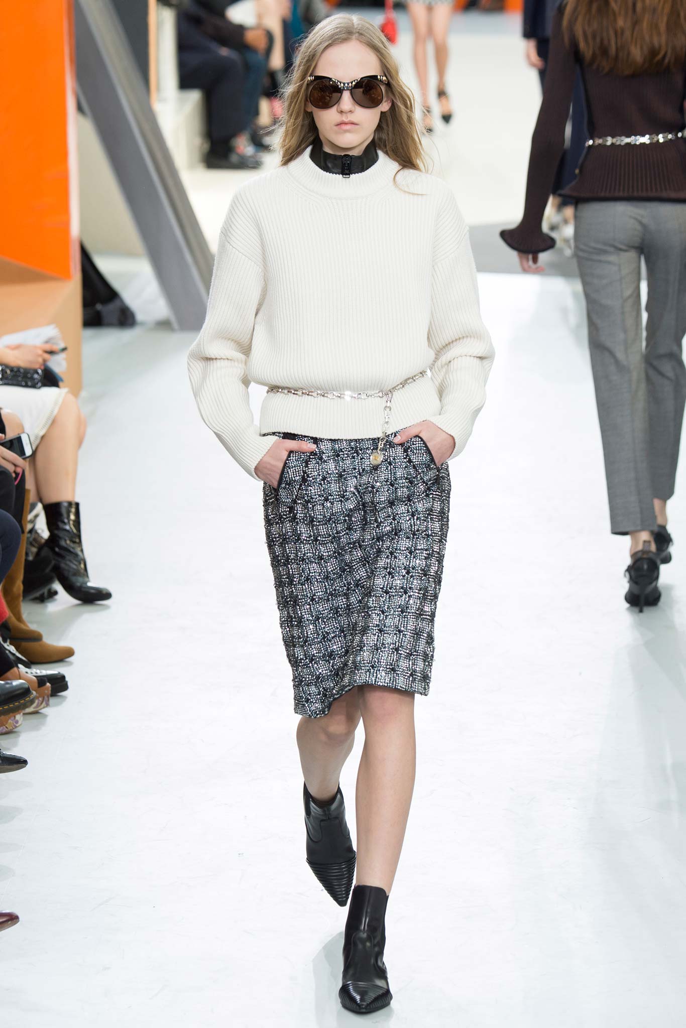 Louis Vuitton F/W 15 Look 20