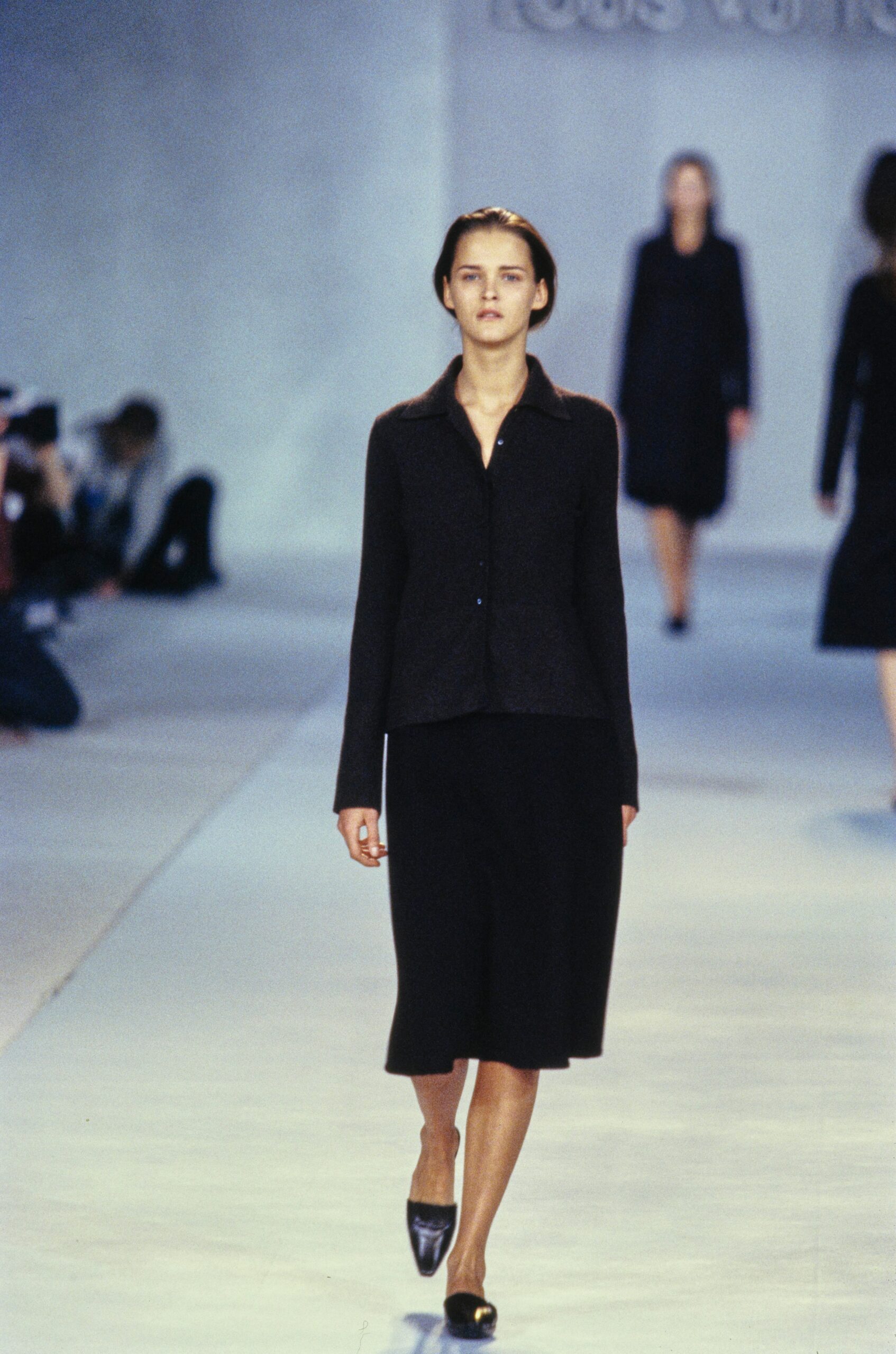 Louis Vuitton F/W 98 Look 33
