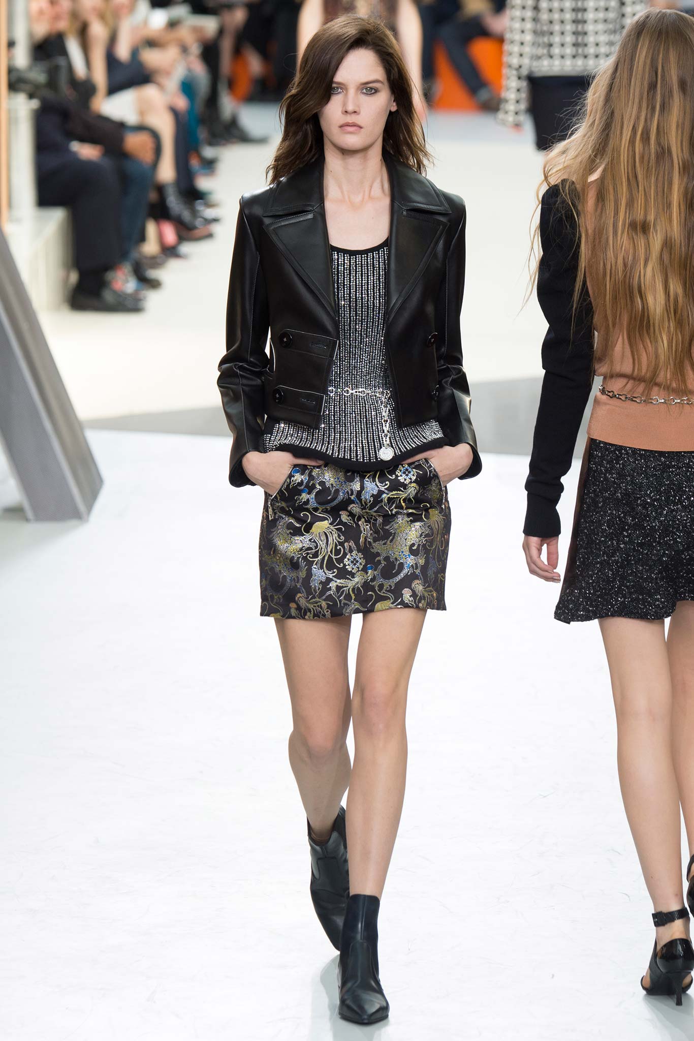 Louis Vuitton F/W 15 Look 35