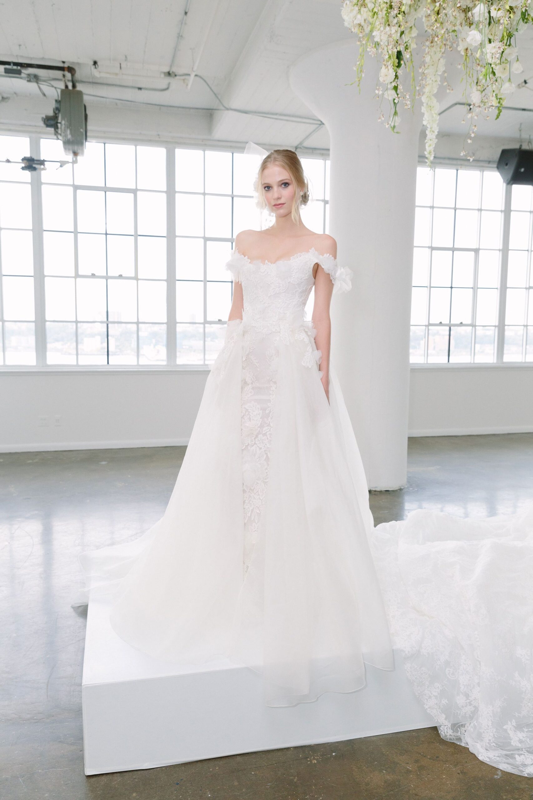 Marchesa F/W 18 Bridal Look 4