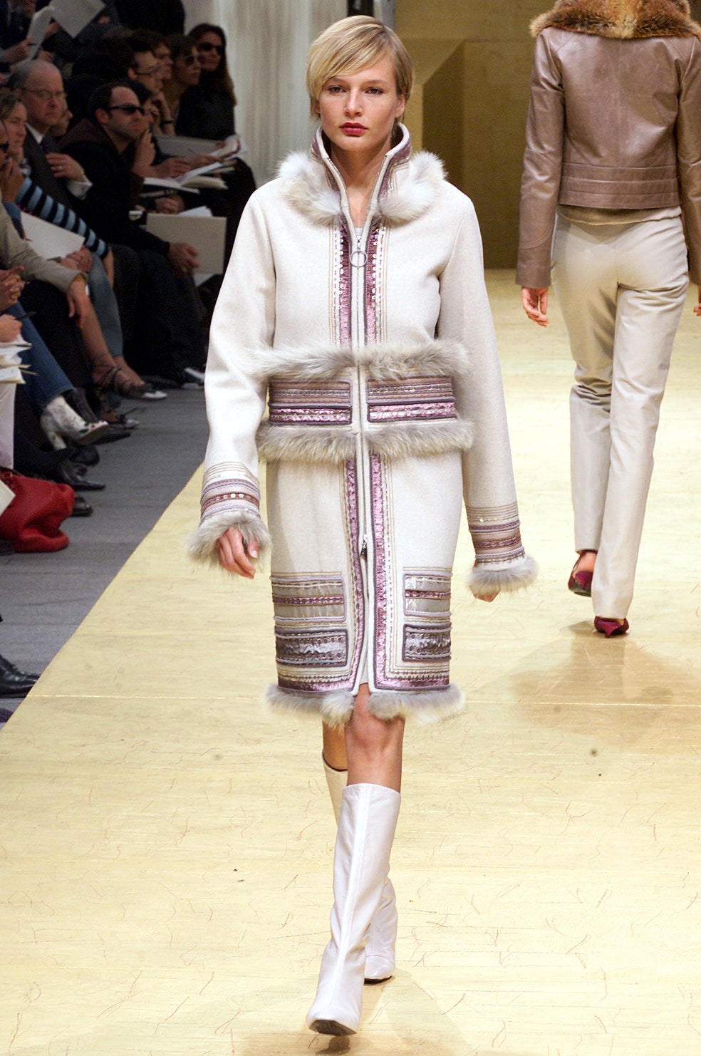 Louis Vuitton F/W 02 Look 42