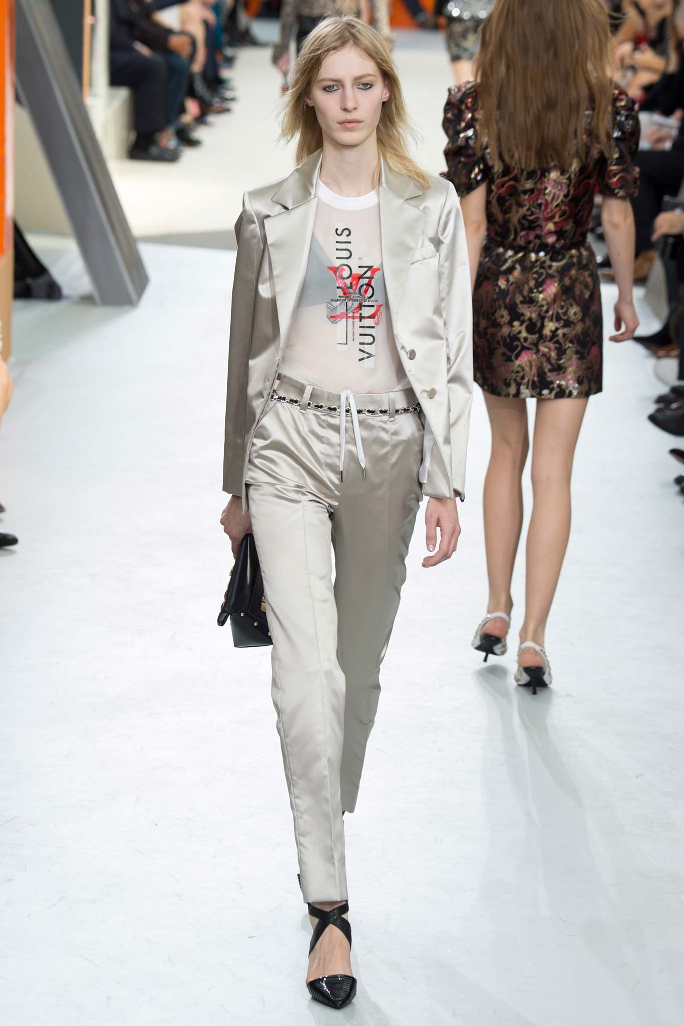 Louis Vuitton F/W 15 Look 41