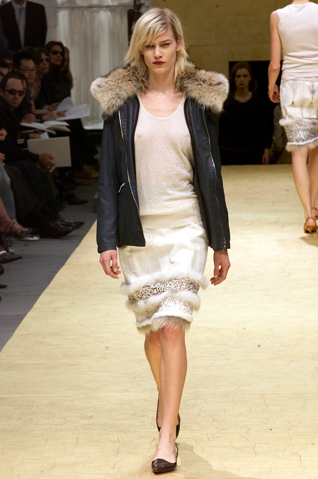 Louis Vuitton F/W 02 Look 47
