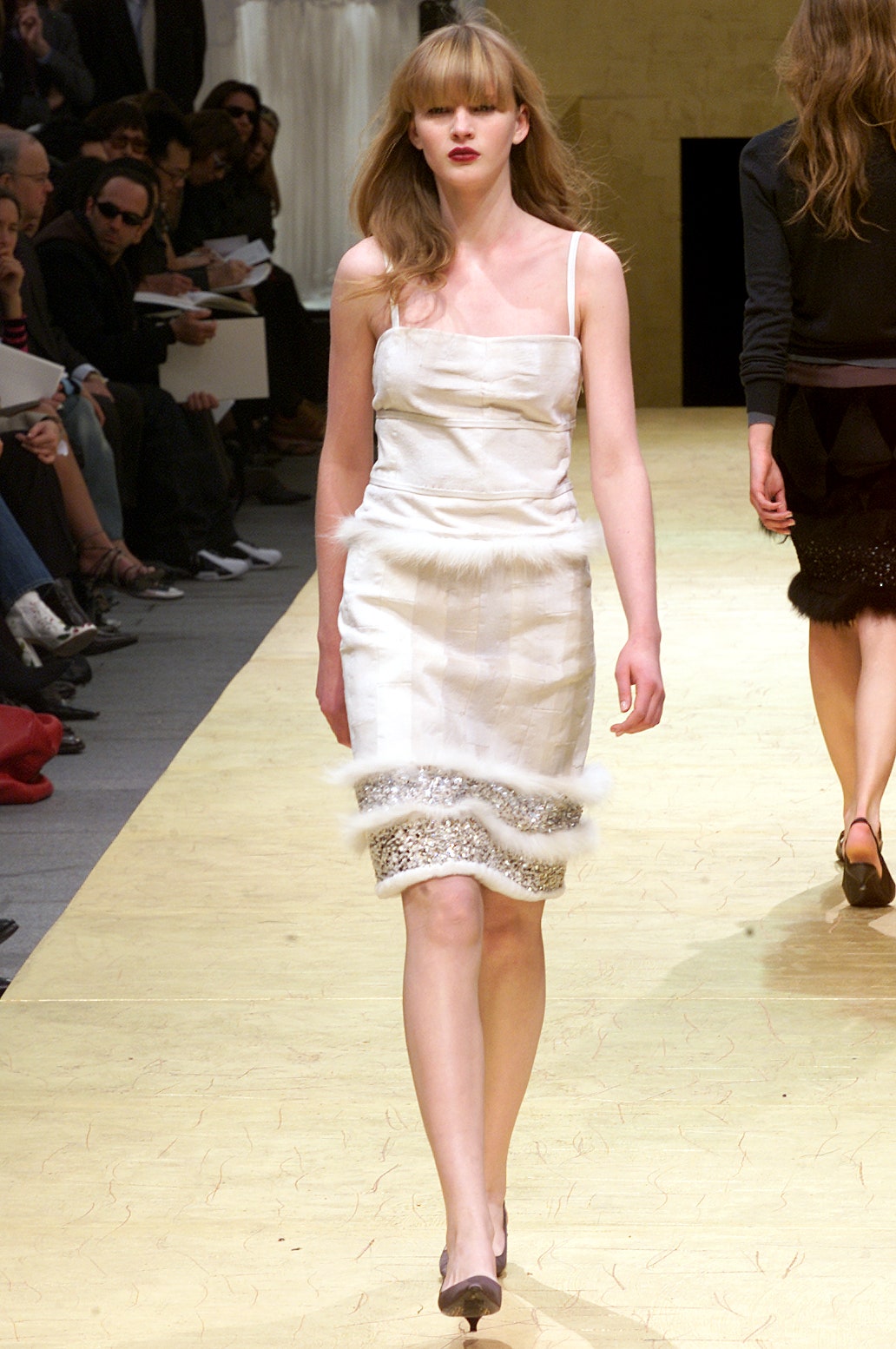 Louis Vuitton F/W 02 Look 49