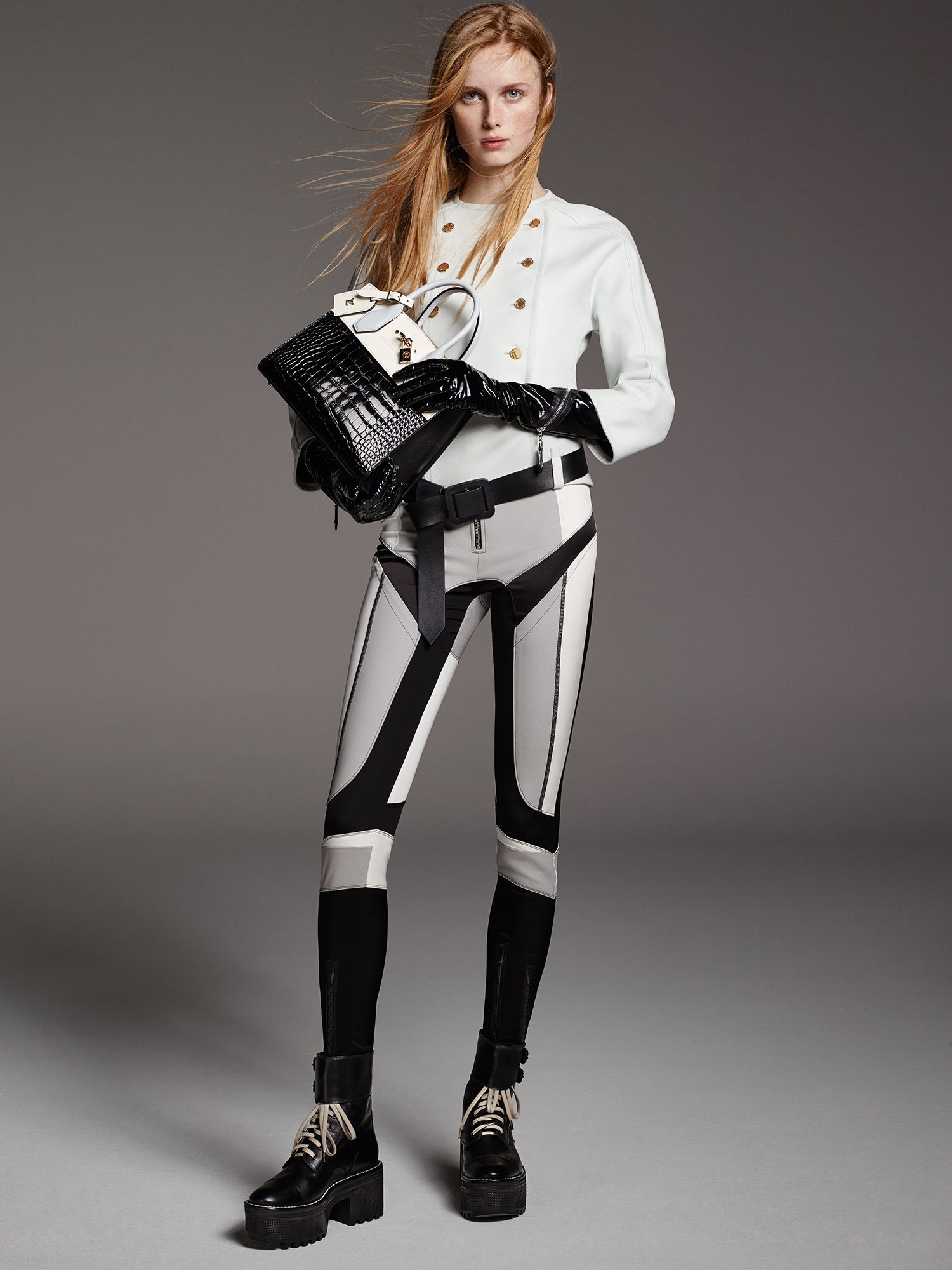 Louis Vuitton F/W 16 Look 5