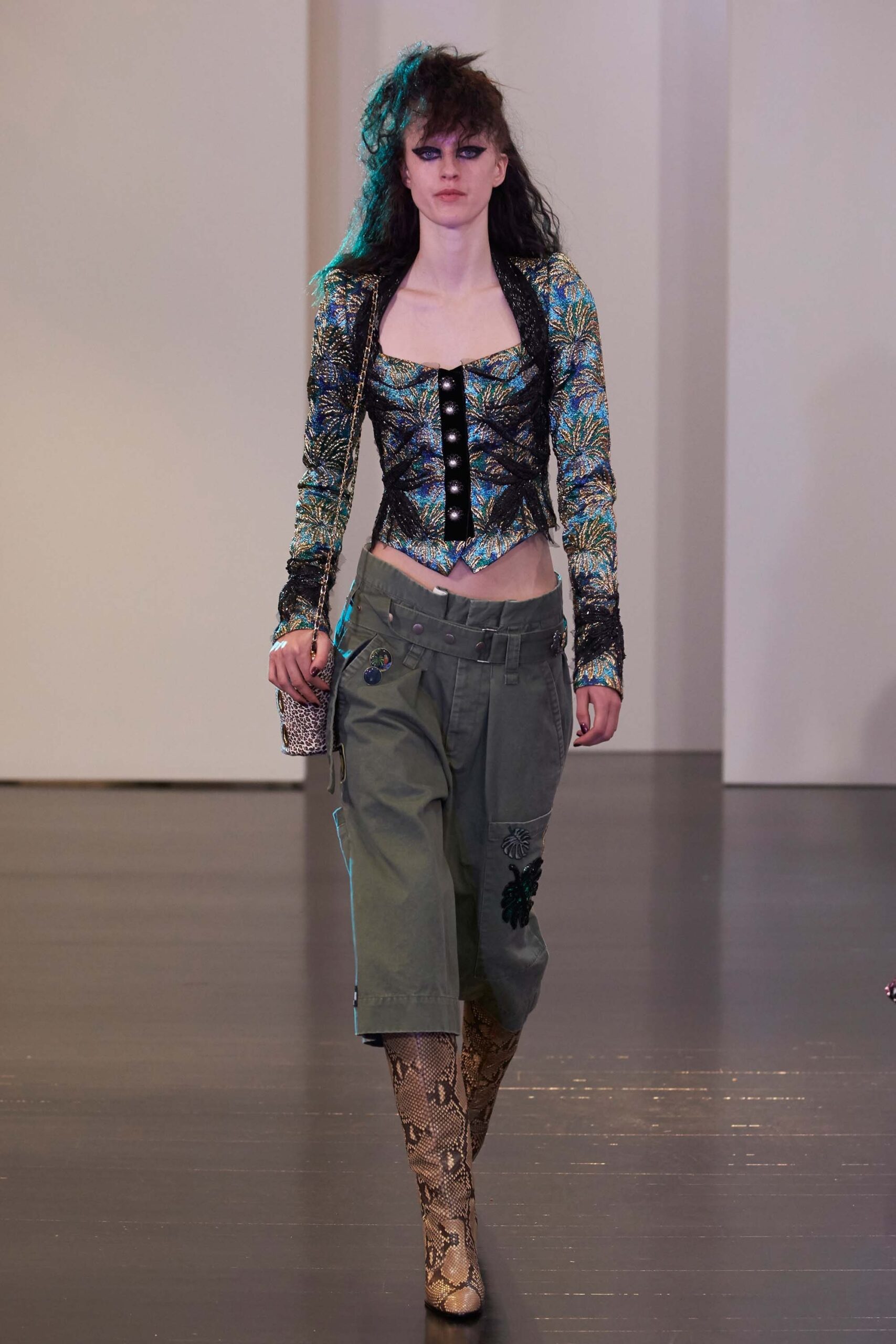 Marc Jacobs Resort 17 Look 9