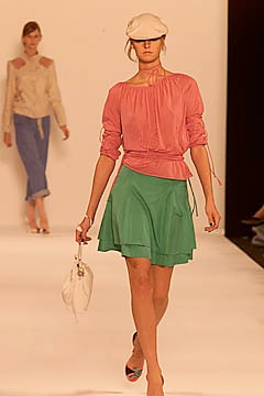 Marc Jacobs S/S 01 Look 2