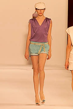 Marc Jacobs S/S 01 Look 10