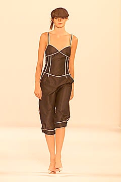 Marc Jacobs S/S 01 Look 27