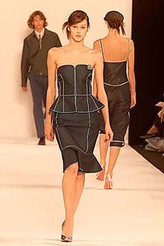 Marc Jacobs S/S 01 Look 29