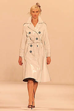 Marc Jacobs S/S 01 Look 45