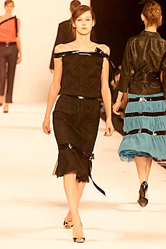 Marc Jacobs S/S 01 Look 53