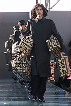 Louis Vuitton Spring 2001 Ready-to-Wear