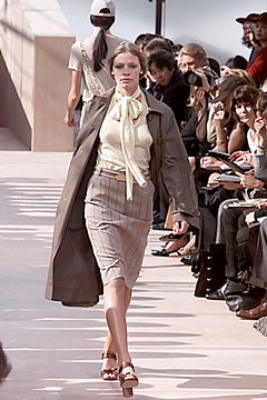 Louis Vuitton S/S 00 Look 10